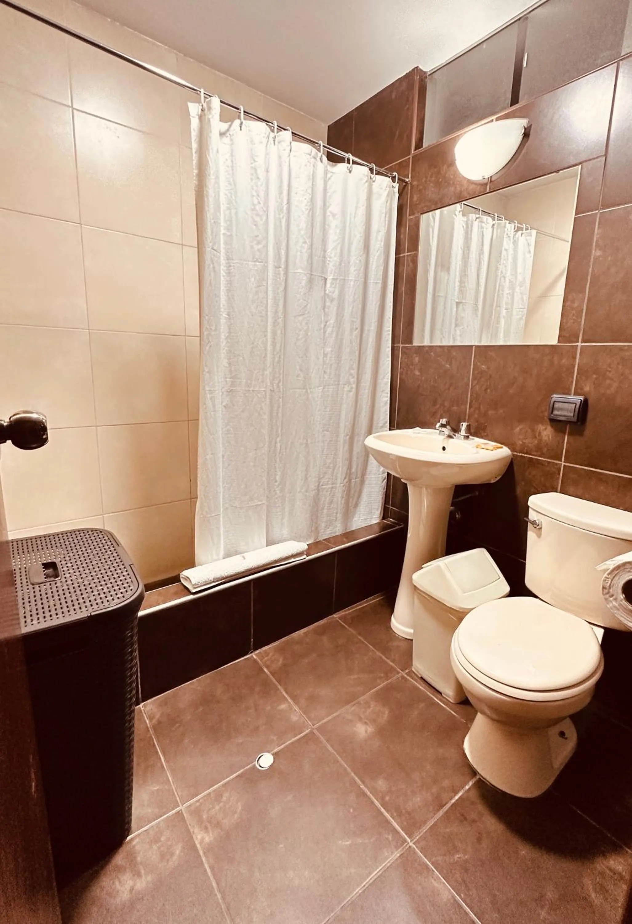 Bathroom in Arequipa Inn