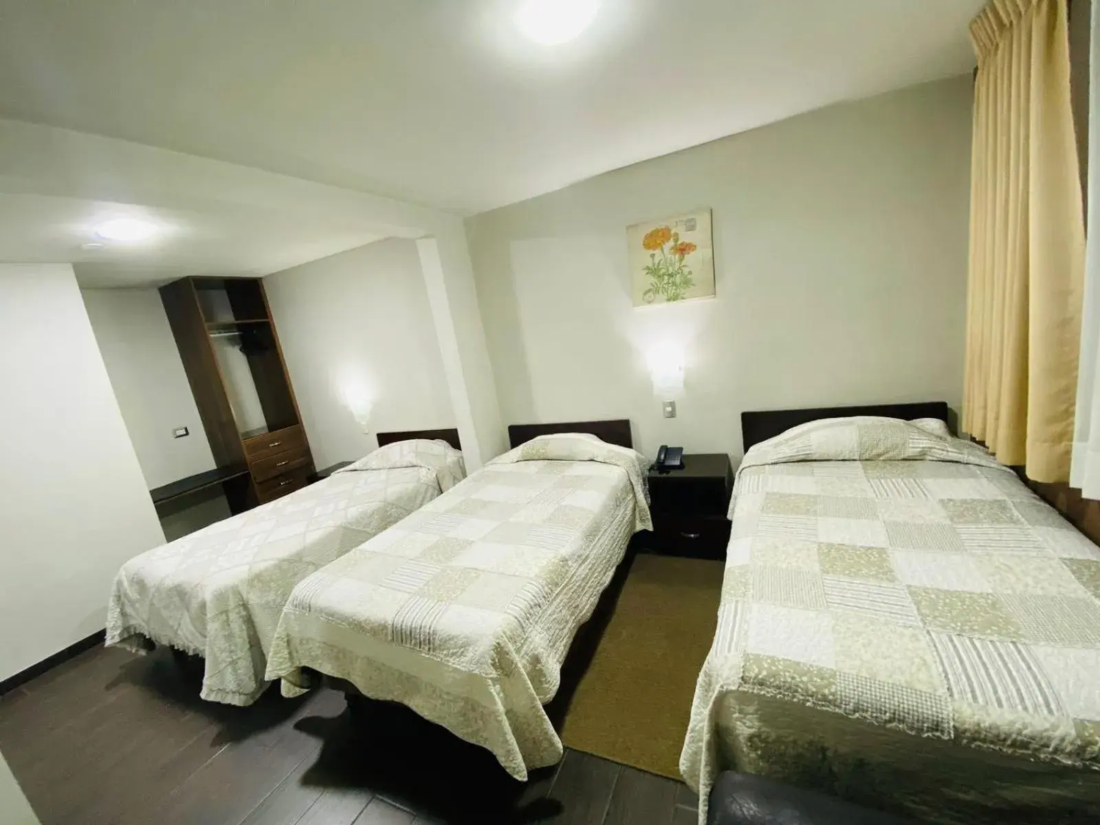 Triple Room in Arequipa Inn Triple Room in Arequipa Inn