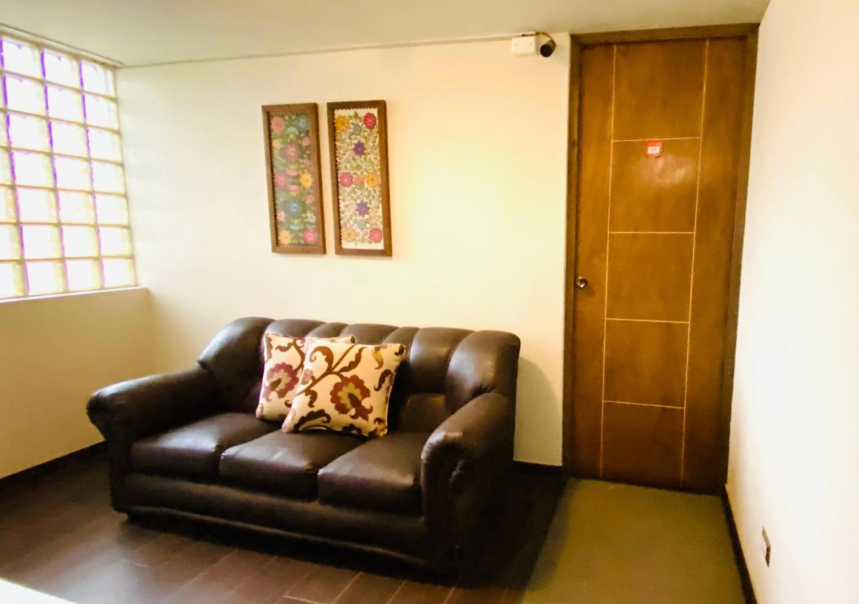 Seating area in Arequipa Inn