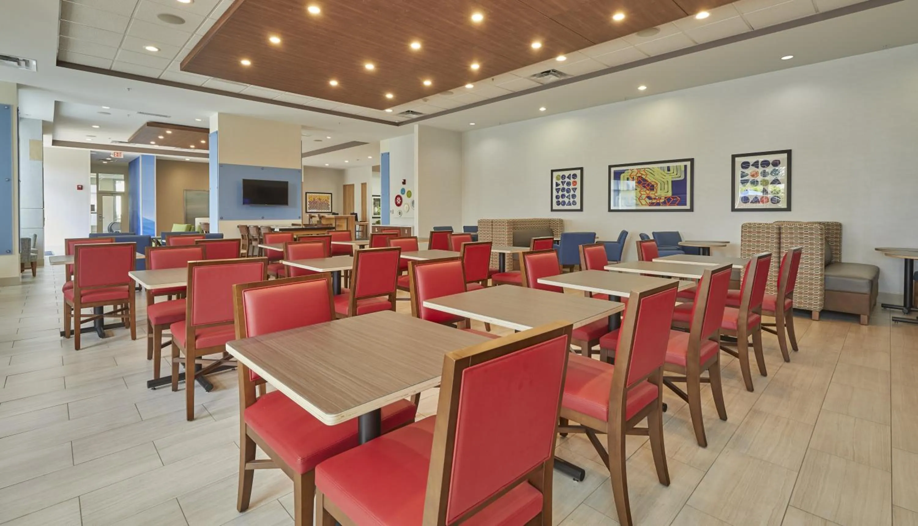 Breakfast in Holiday Inn Express : Eugene - Springfield by IHG