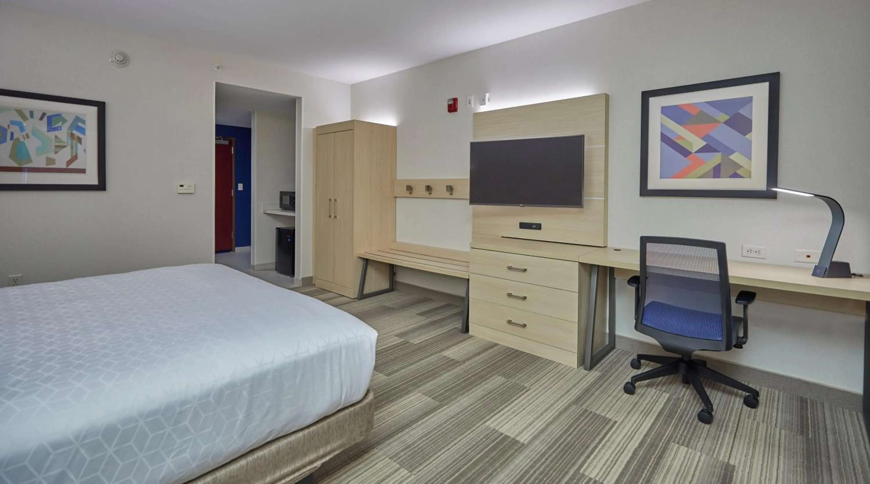 Bedroom, Bed in Holiday Inn Express : Eugene - Springfield by IHG