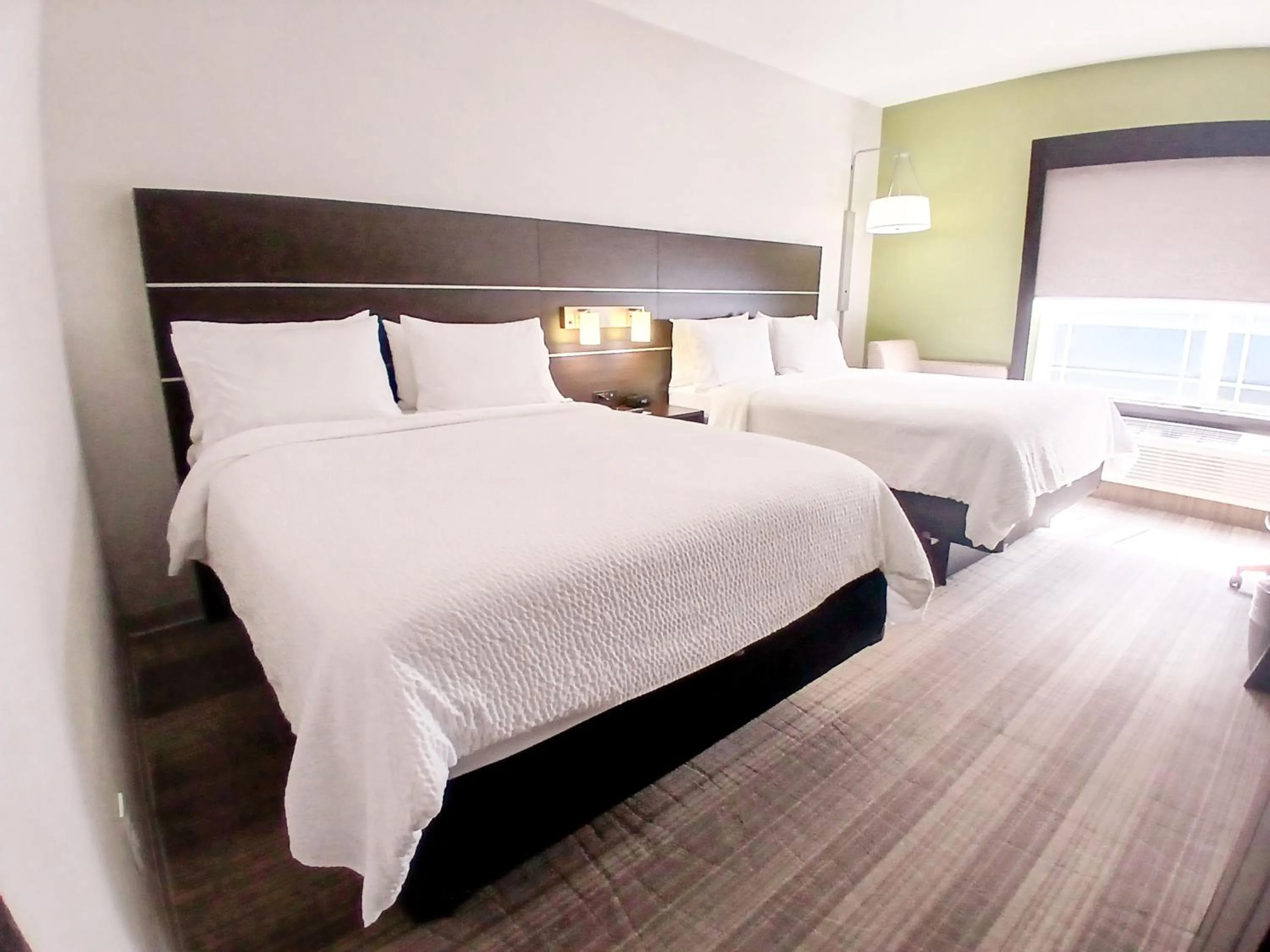 Photo of the whole room, Bed in Holiday Inn Express Venice by IHG