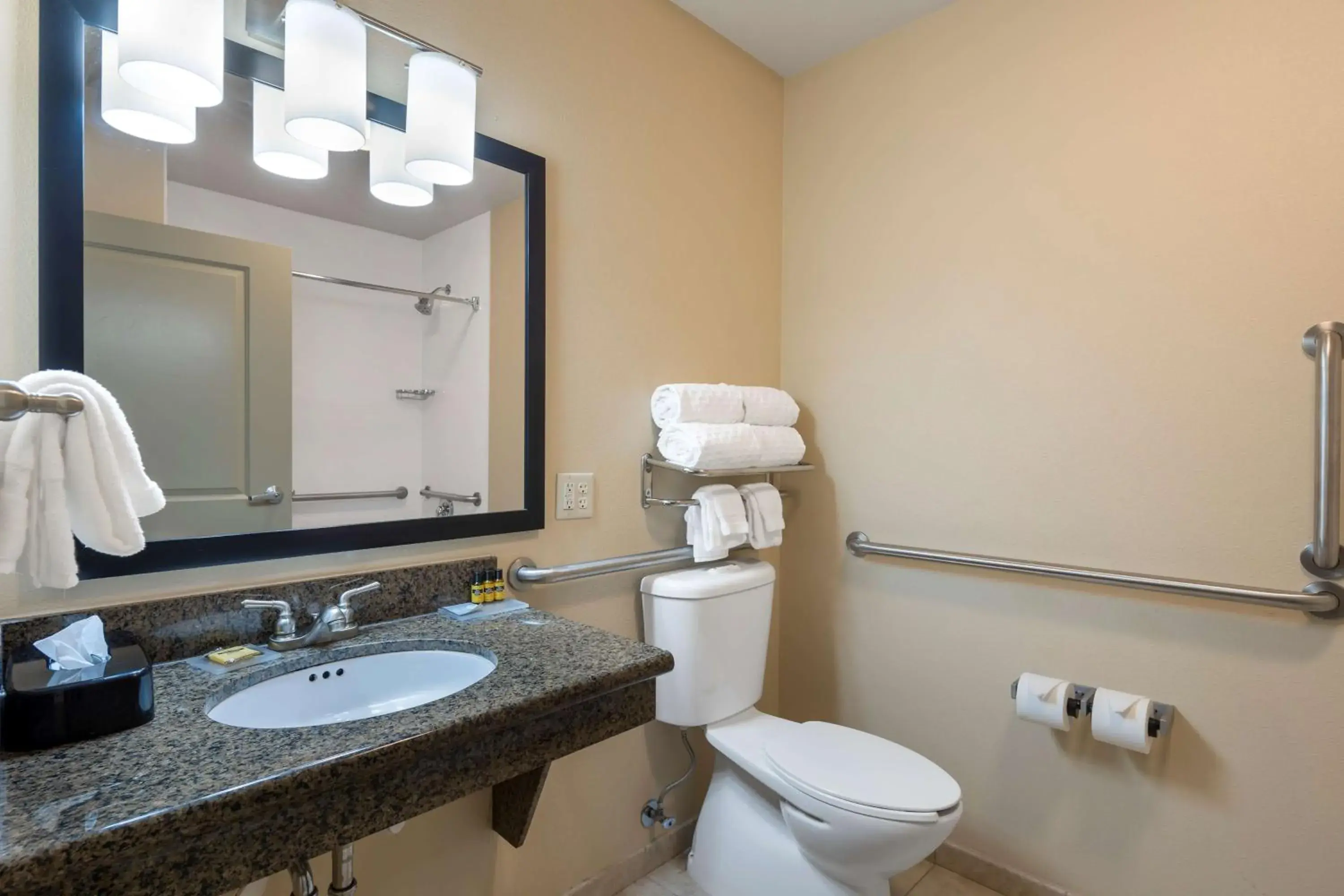 Queen Room with Two Queen Beds and Walk-In Shower - Disability Access/Non-Smoking in Best Western Plus Chena River Lodge Queen Room with Two Queen Beds and Walk-In Shower - Disability Access/Non-Smoking in Best Western Plus Chena River Lodge