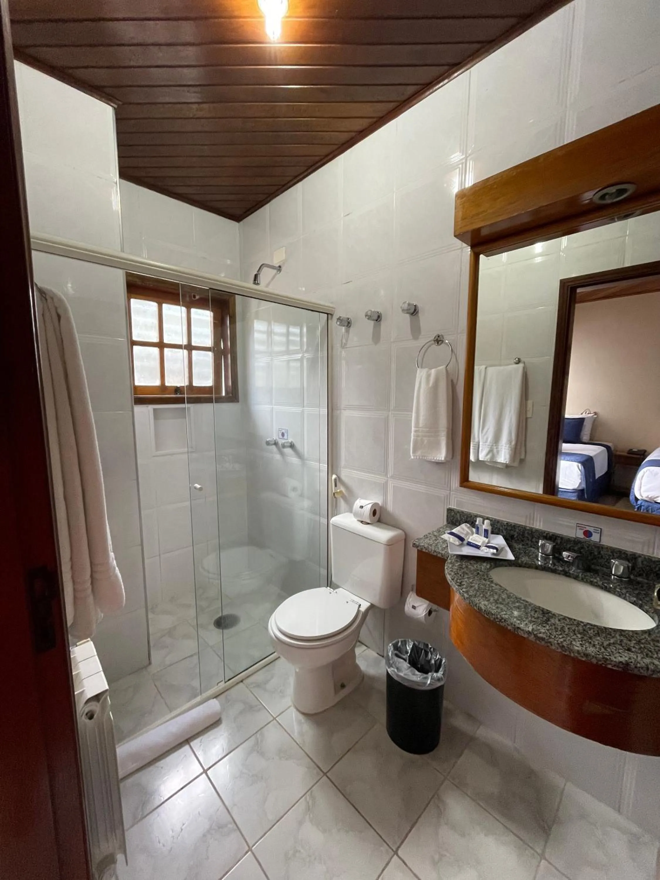 Bathroom in Summit Suítes Hotel Campos do Jordão