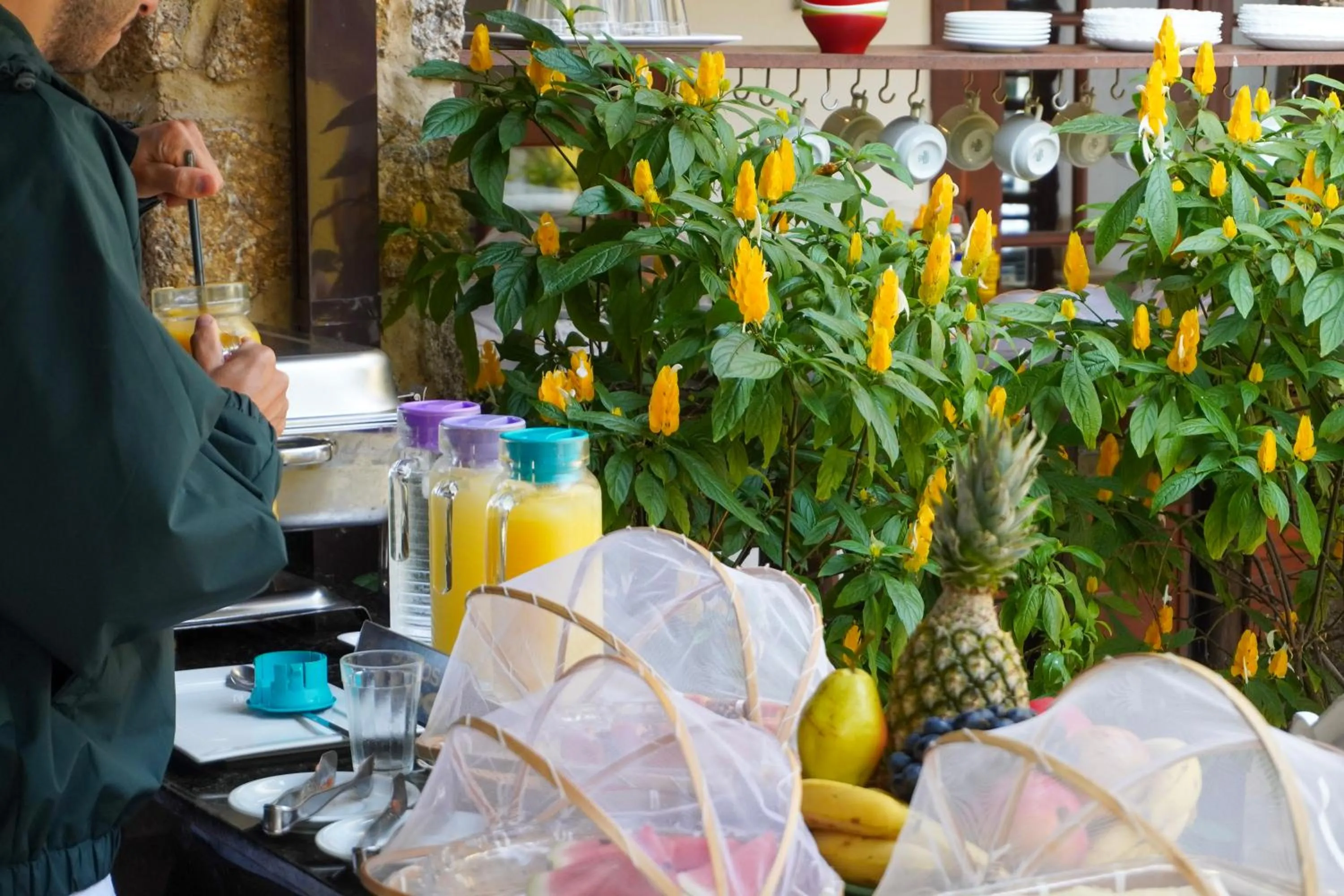 Breakfast in Pousada Cicerone - Portal das Artes - Com Gerador de Energia