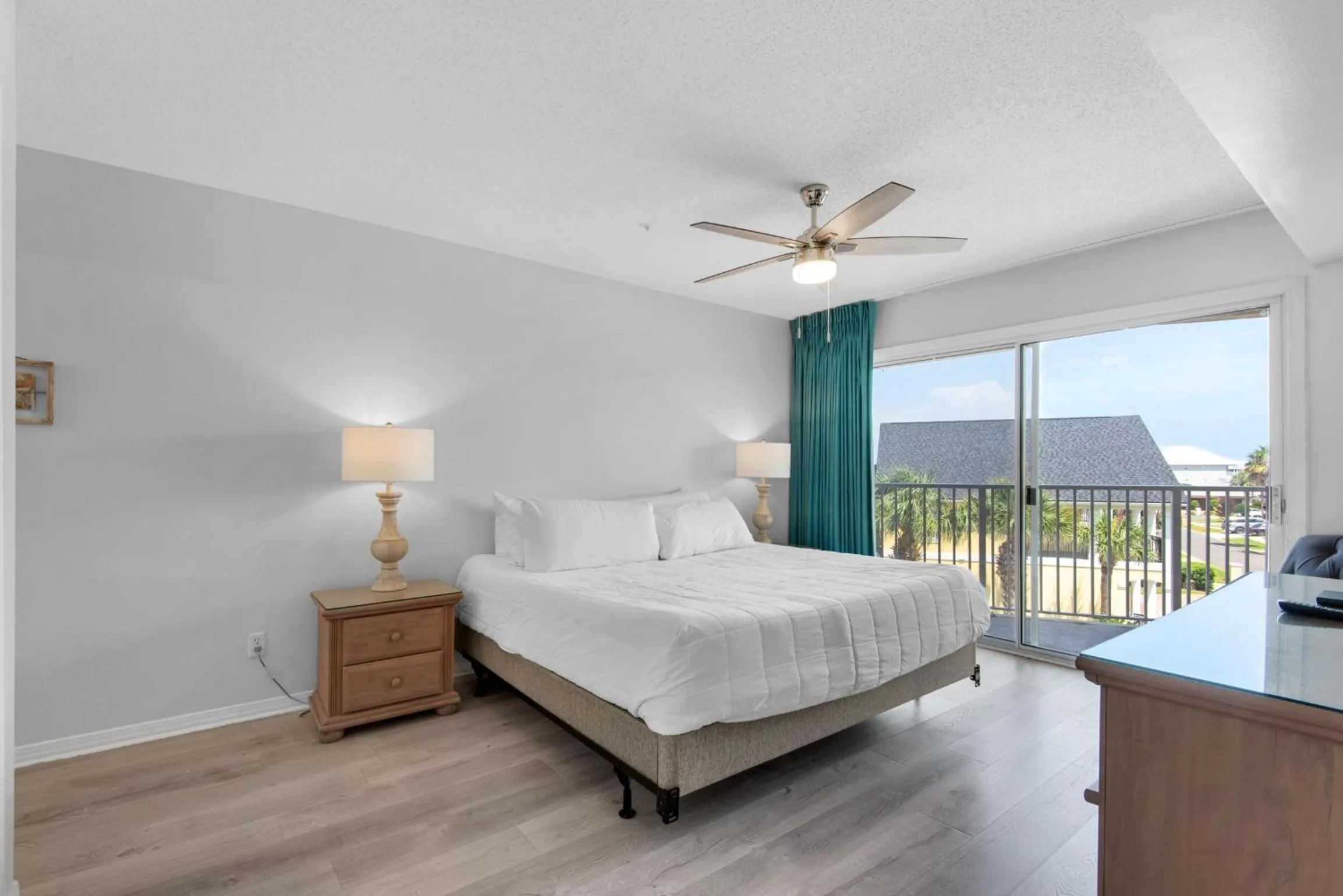 Bed in Maravilla 1309