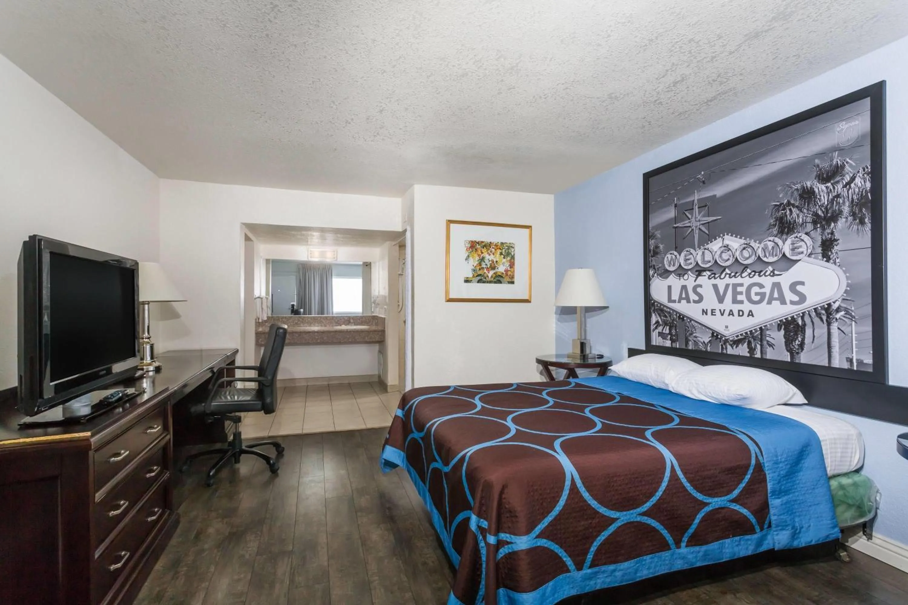 Photo of the whole room, Bed in Super 8 by Wyndham Las Vegas North Strip/Fremont St. Area
