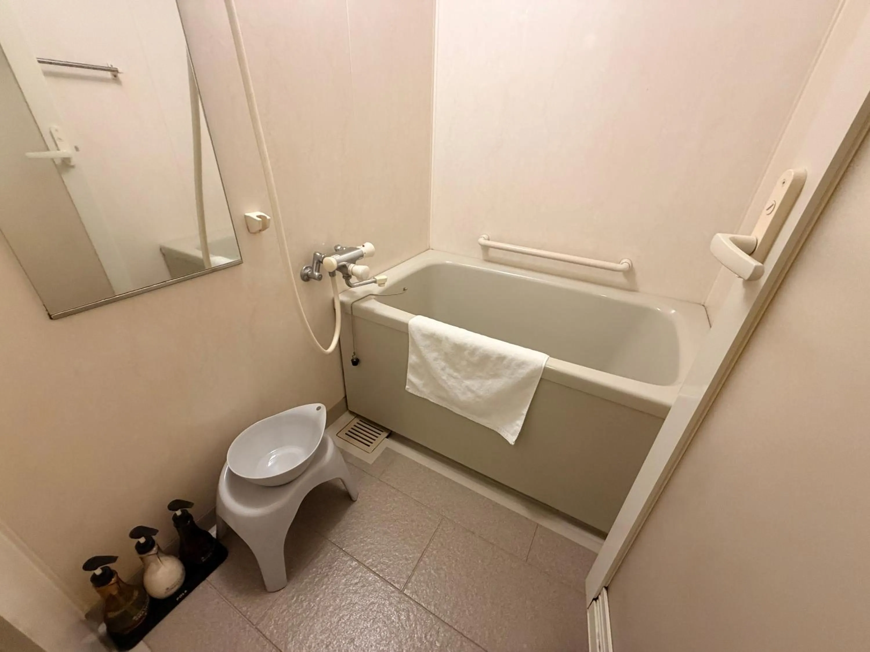 Bathroom in Furano La Terre