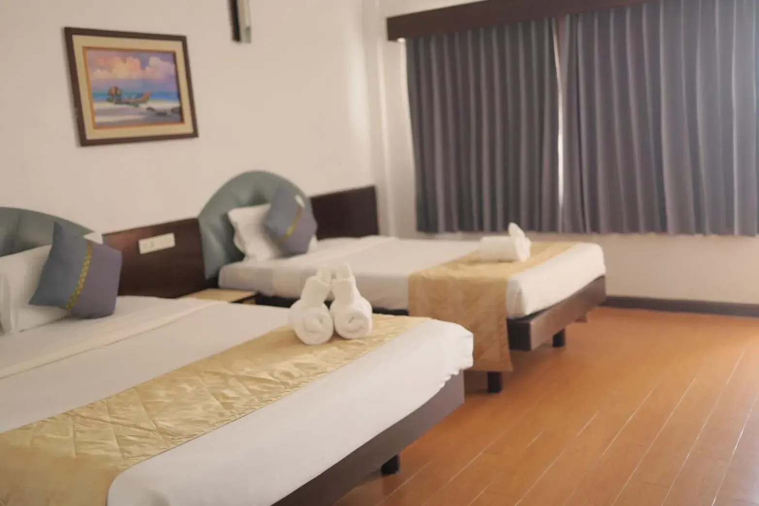 Family Room - single occupancy in Tanyong Hotel Family Room - single occupancy in Tanyong Hotel