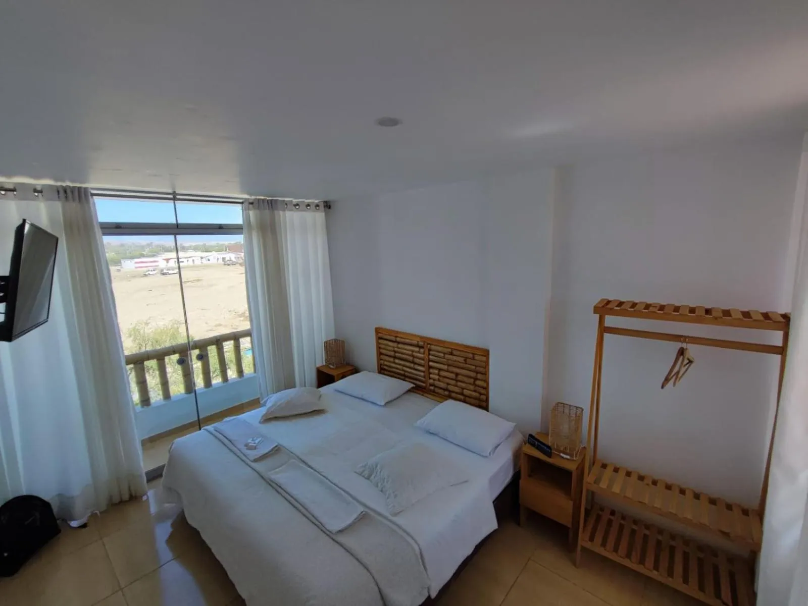 Bed in Paracas Guest House