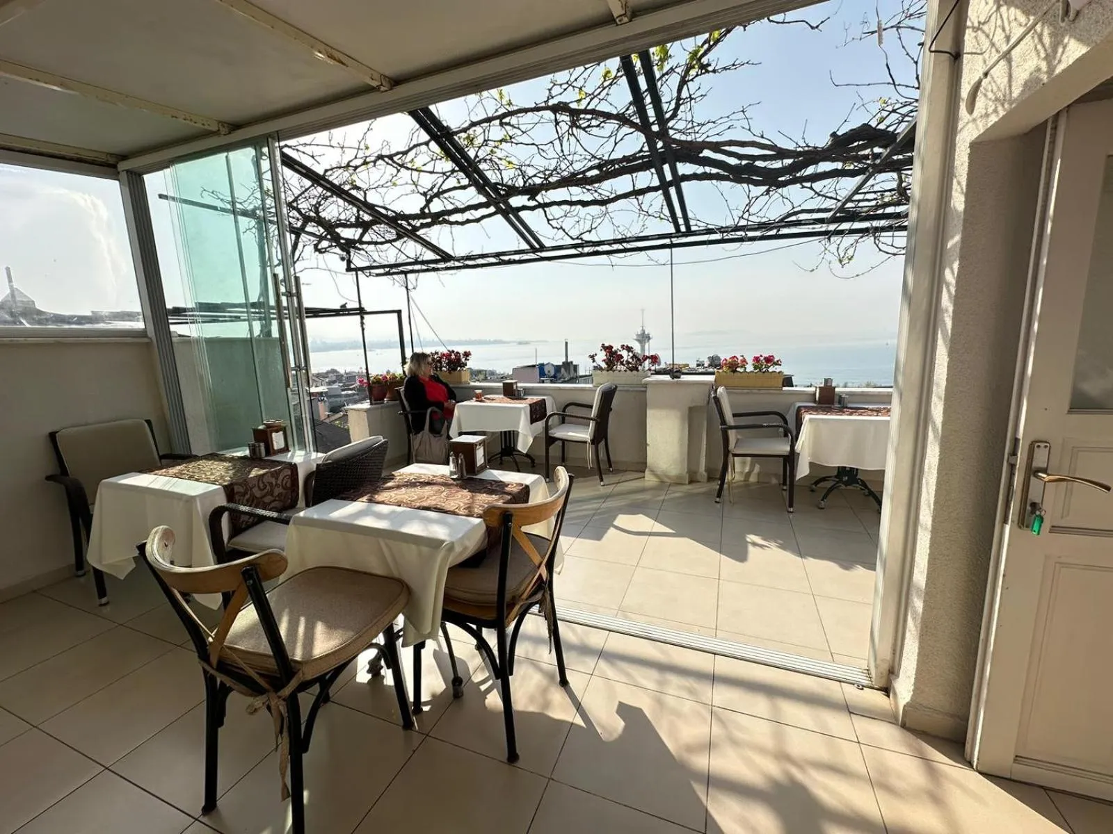 Balcony/Terrace in Hotel Buhara Family Inn