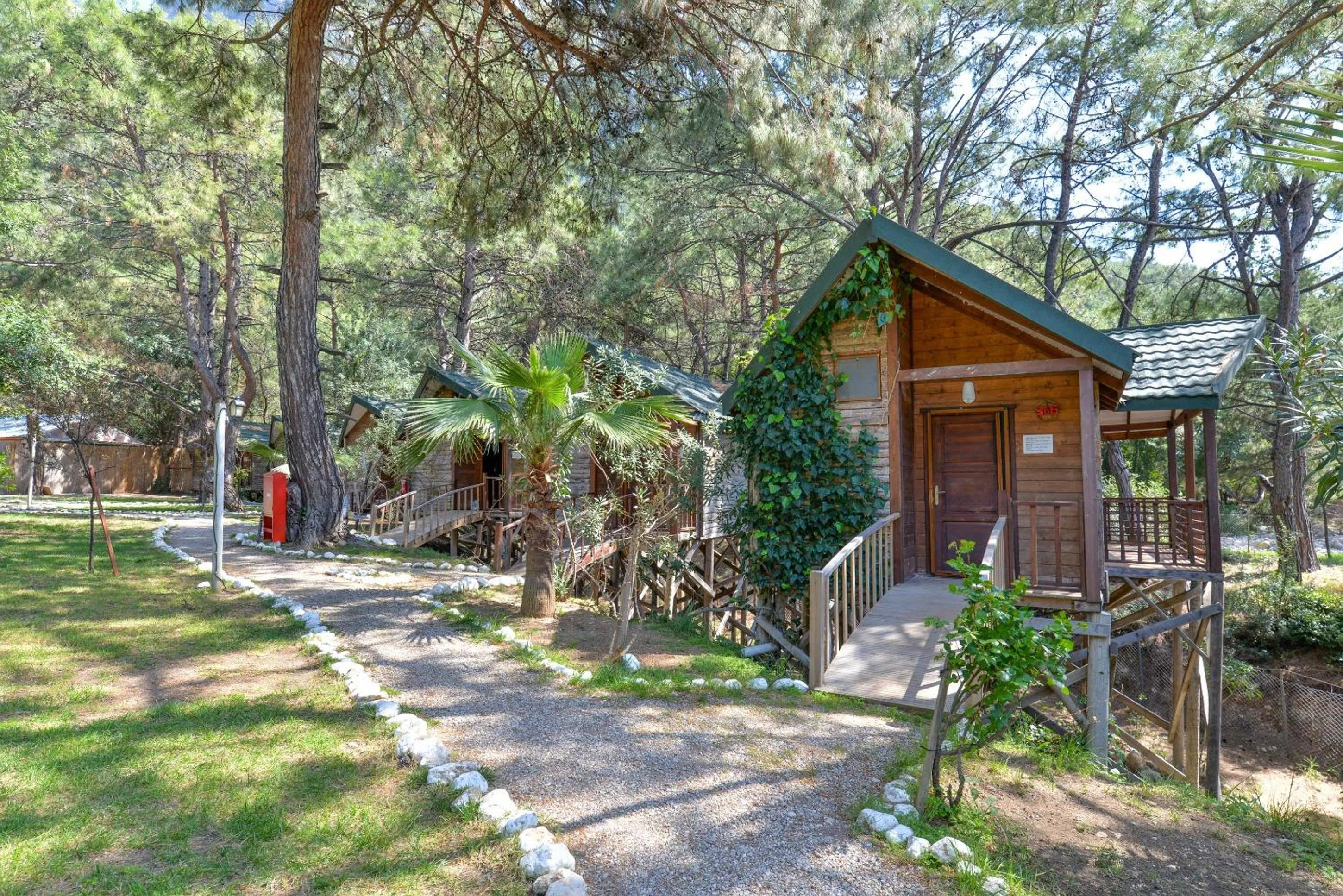 Property building in Sea Valley Lodge