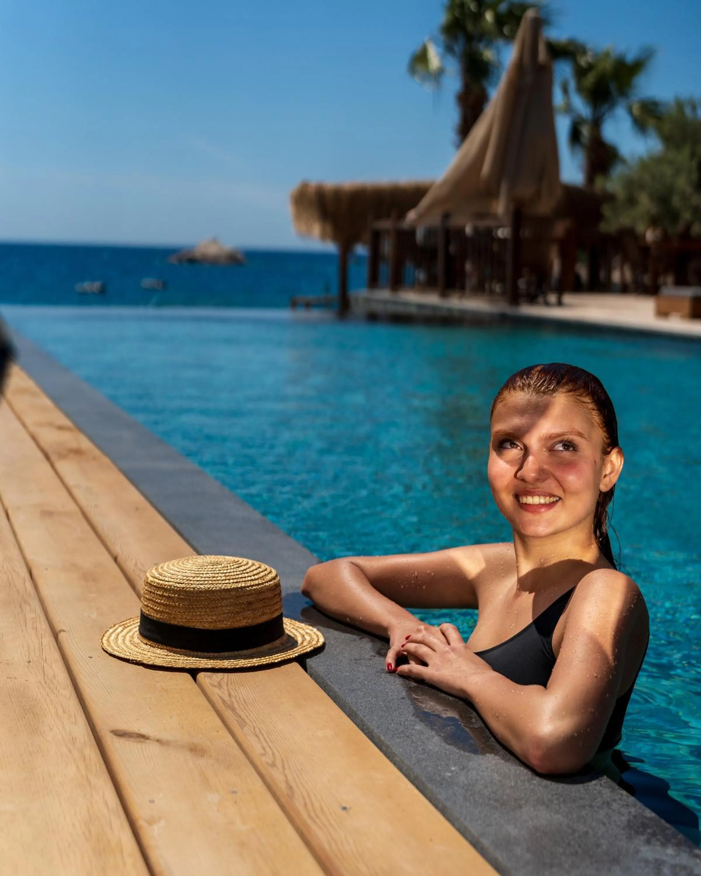 Summer in Sea Valley Lodge