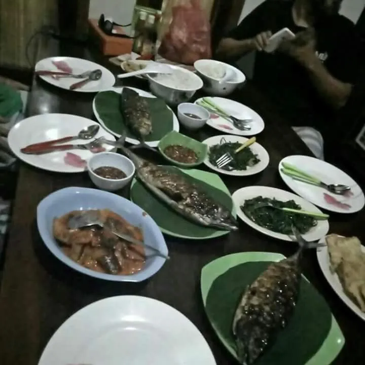 Arrys Watukarung Surfcamp