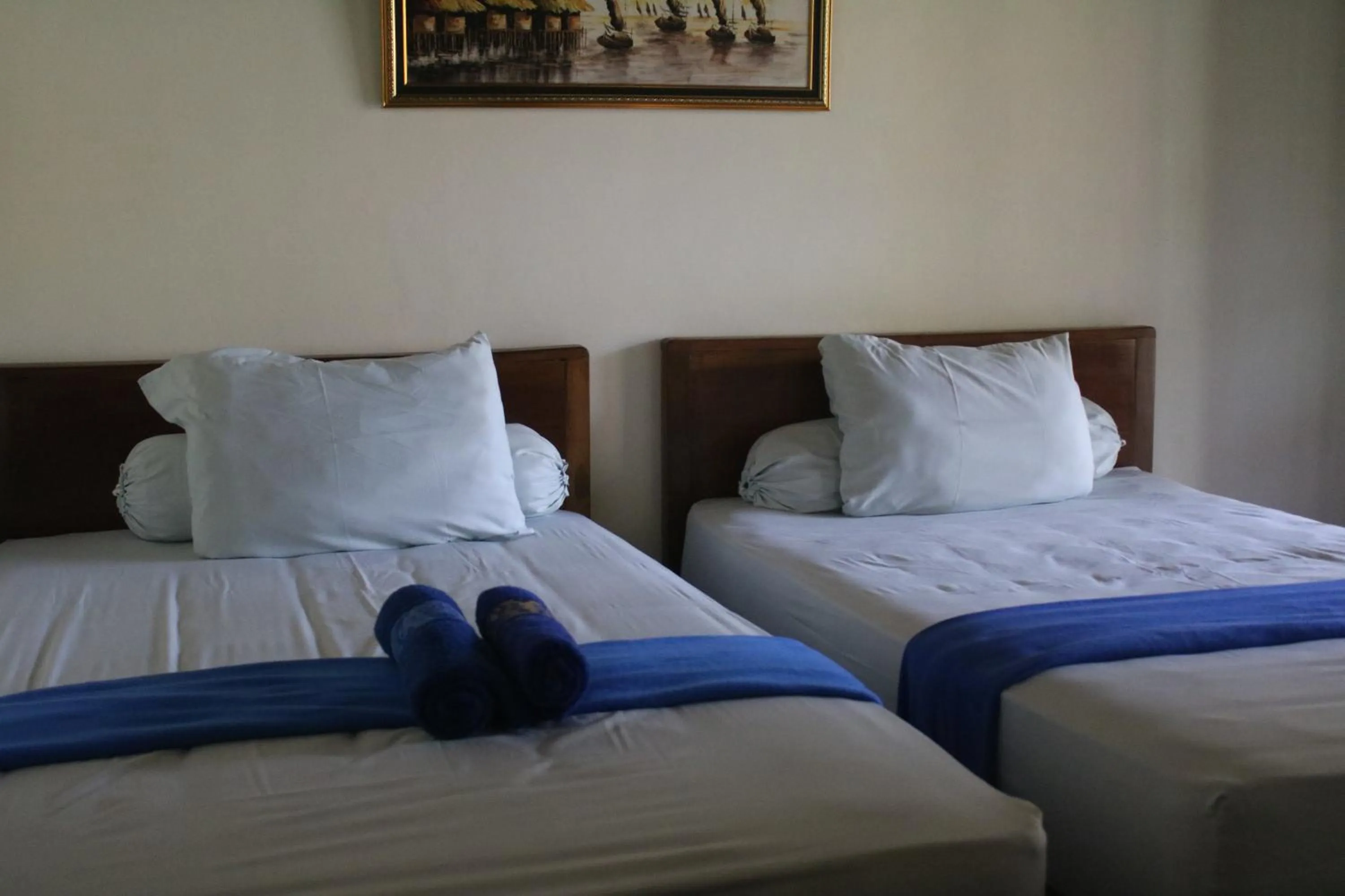 Bed in Arrys Watukarung Surfcamp