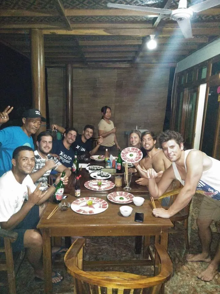 Arrys Watukarung Surfcamp