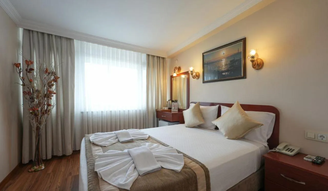 Bed in Hotel Akyildiz