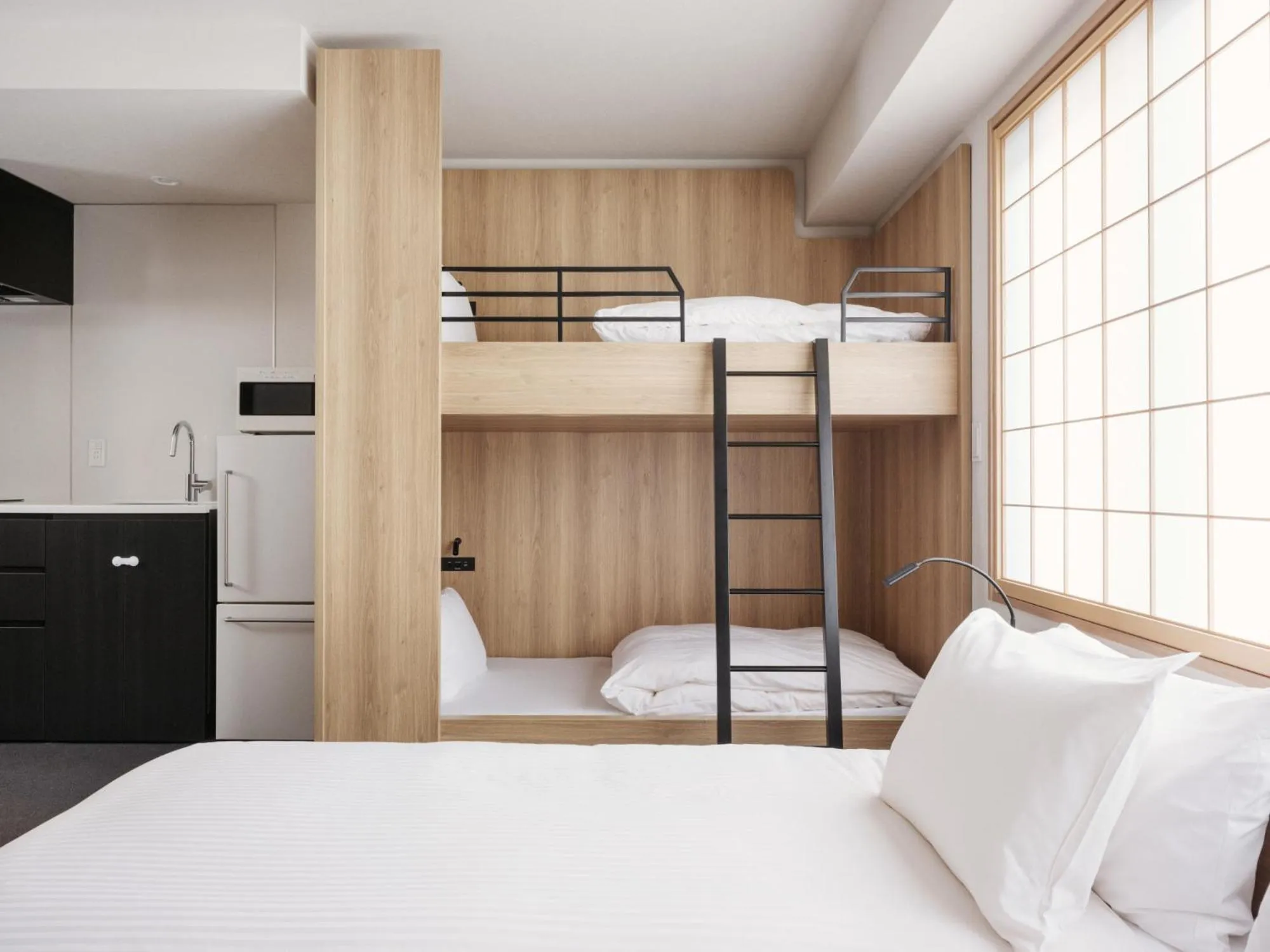 Bed in MIMARU Tokyo Nihombashi Suitengumae