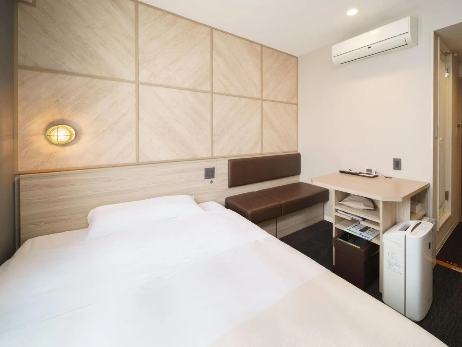 Bed in Super Hotel Umeda Higobashi