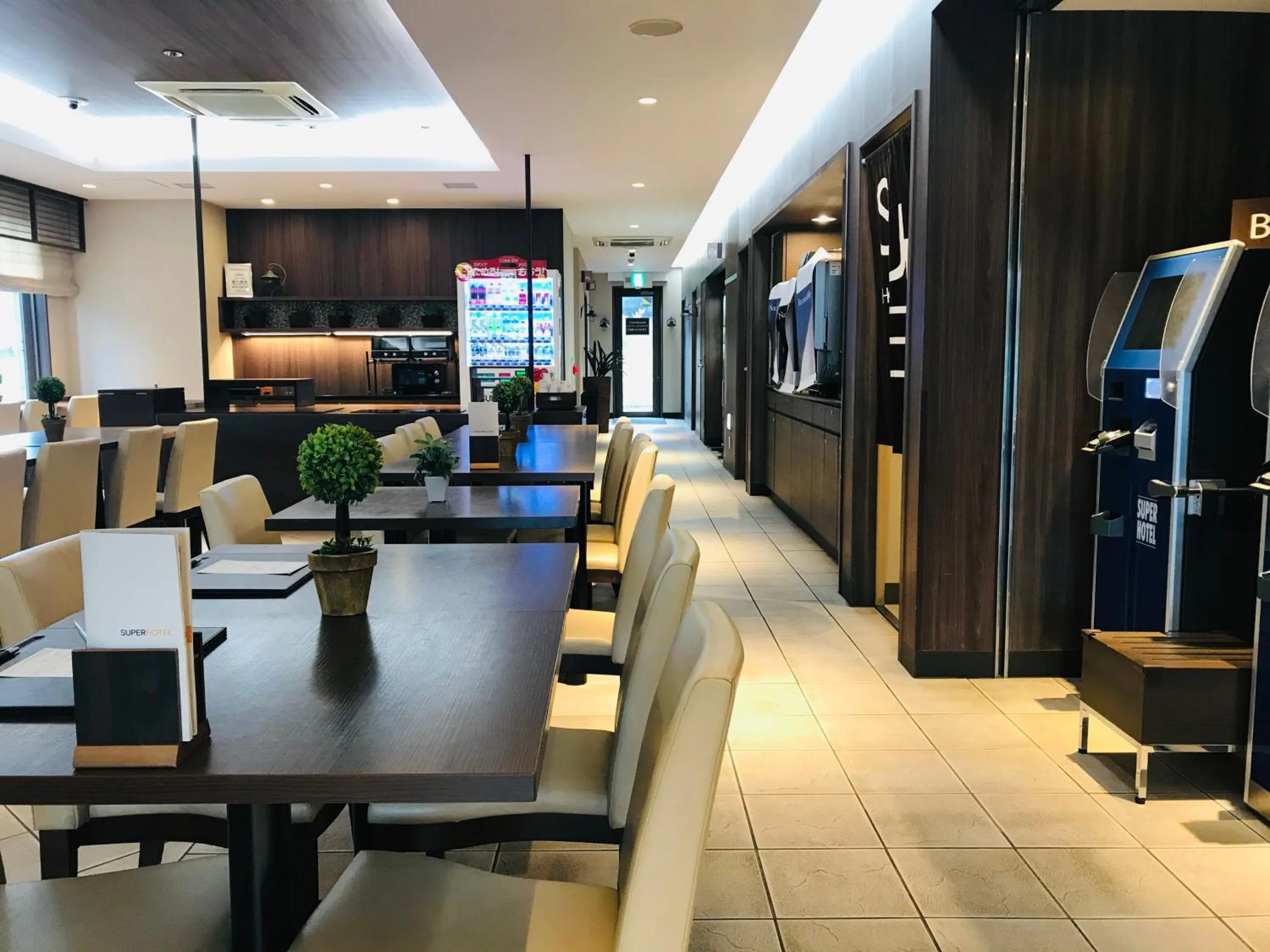 Lobby or reception in Super Hotel Izumo Ekimae