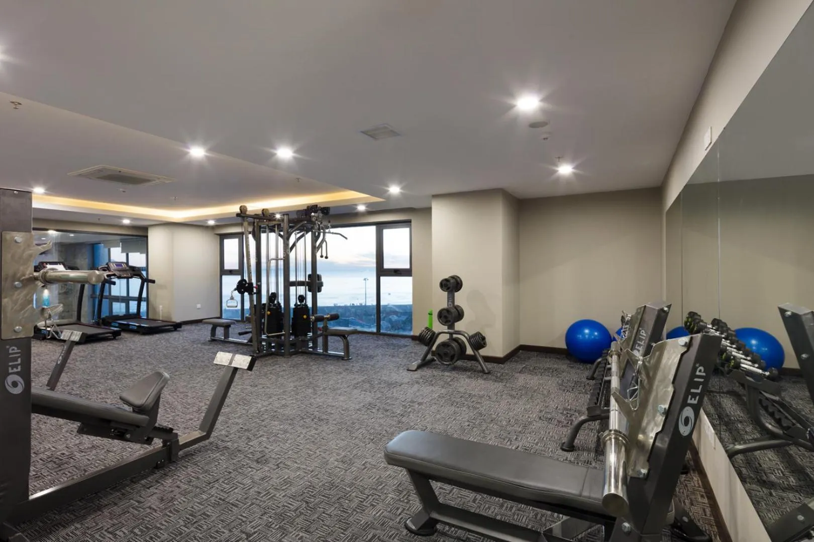 Fitness centre/facilities in Xavia Hotel