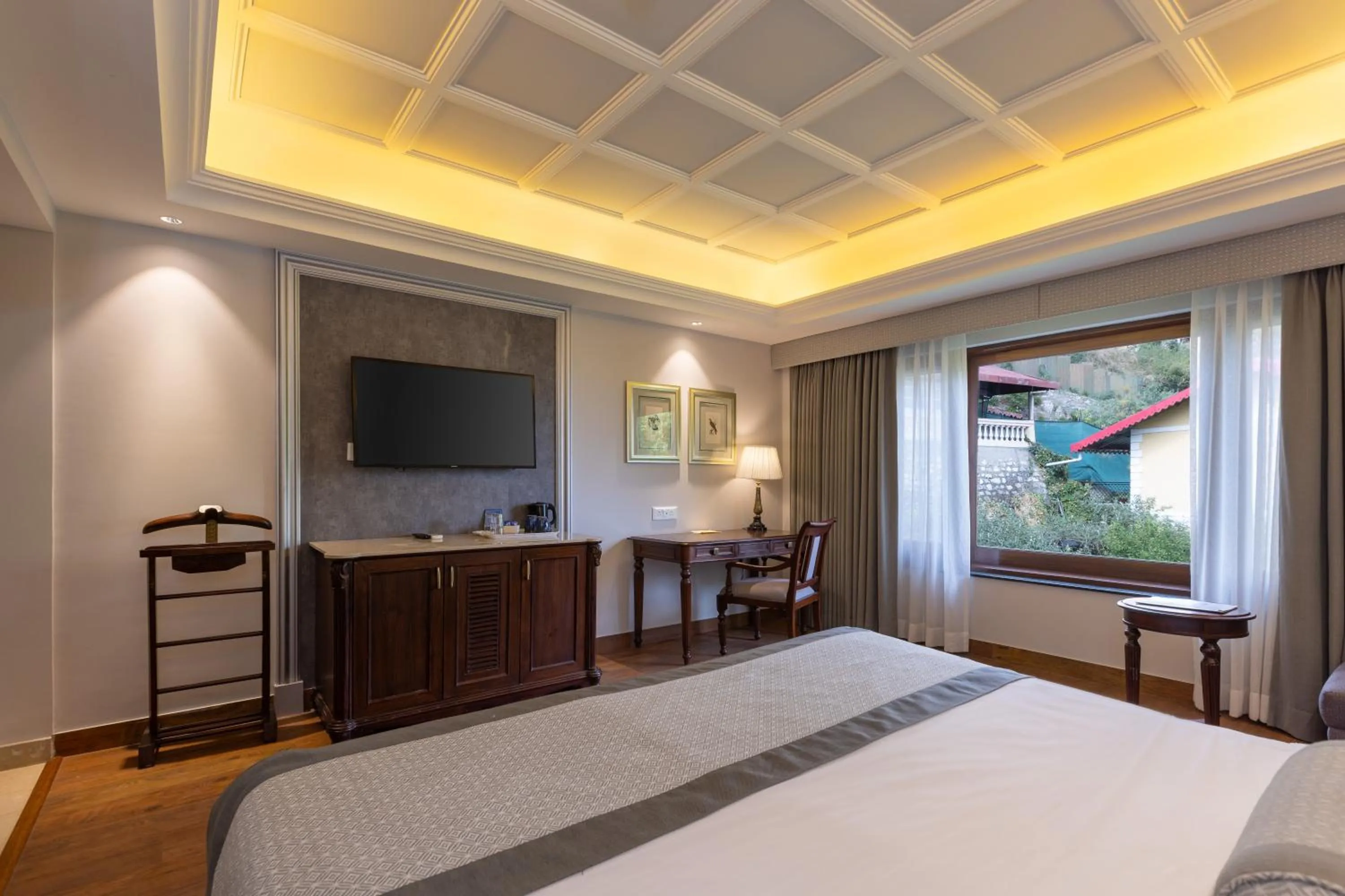 Bedroom, Bed in WelcomHeritage Kasmanda Palace