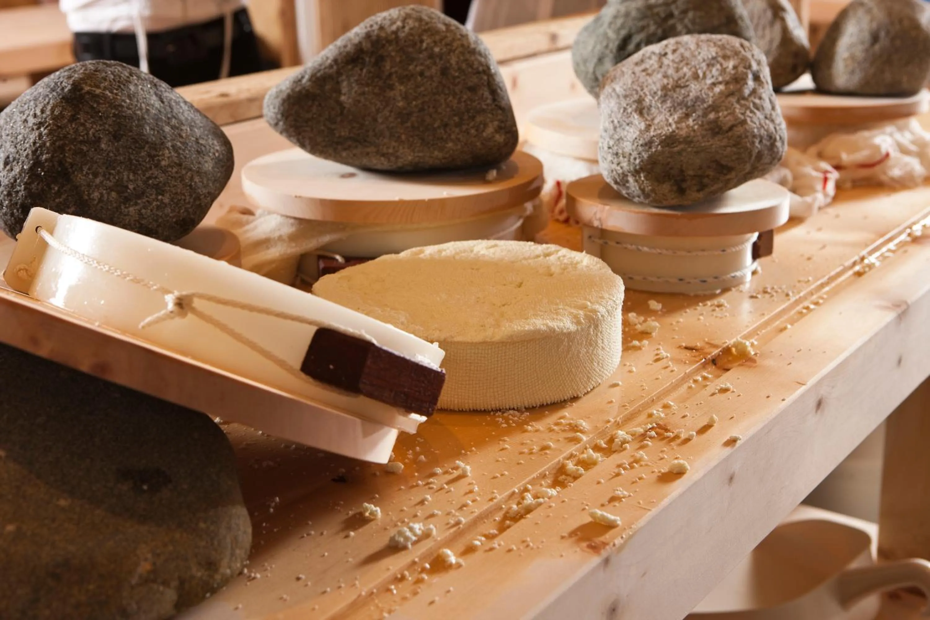 Food in Relais & Châteaux IN LAIN Hotel Cadonau