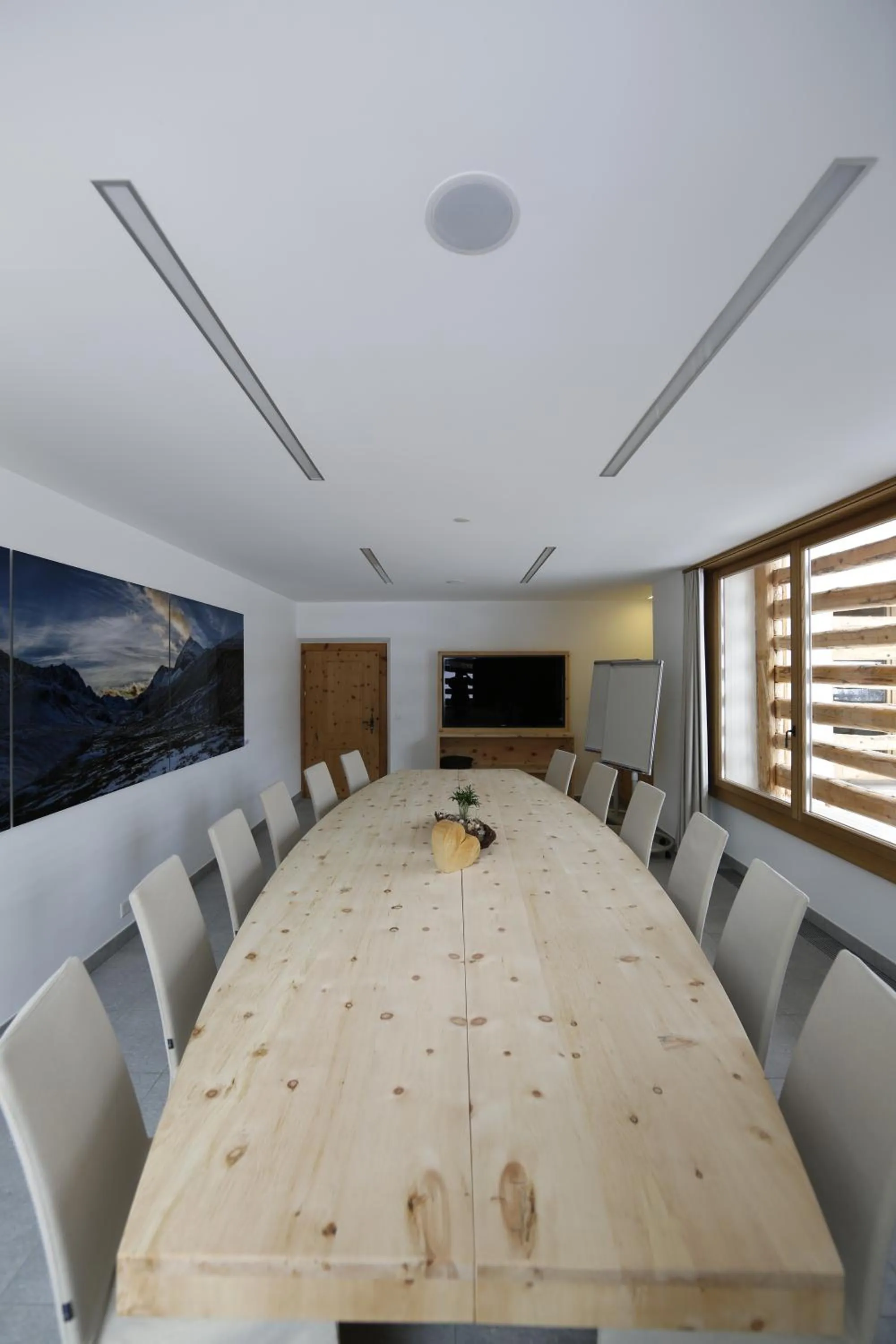 Area and facilities in Relais & Châteaux IN LAIN Hotel Cadonau