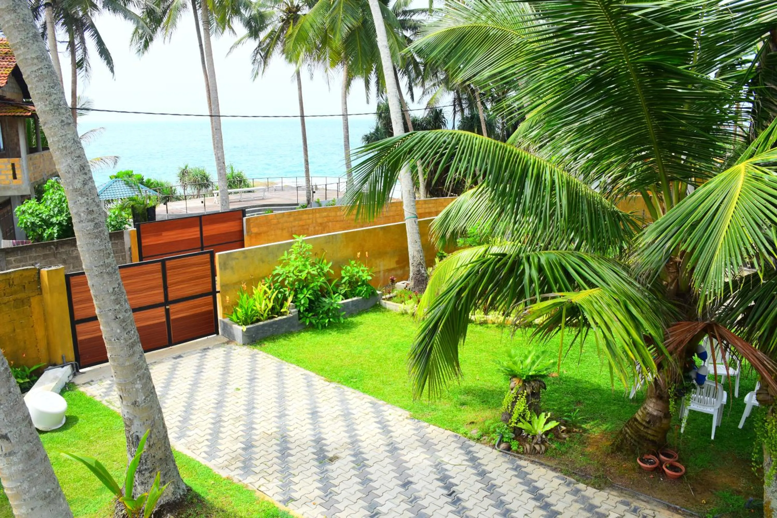 Sea view in Ocean Caves, Balapitiya