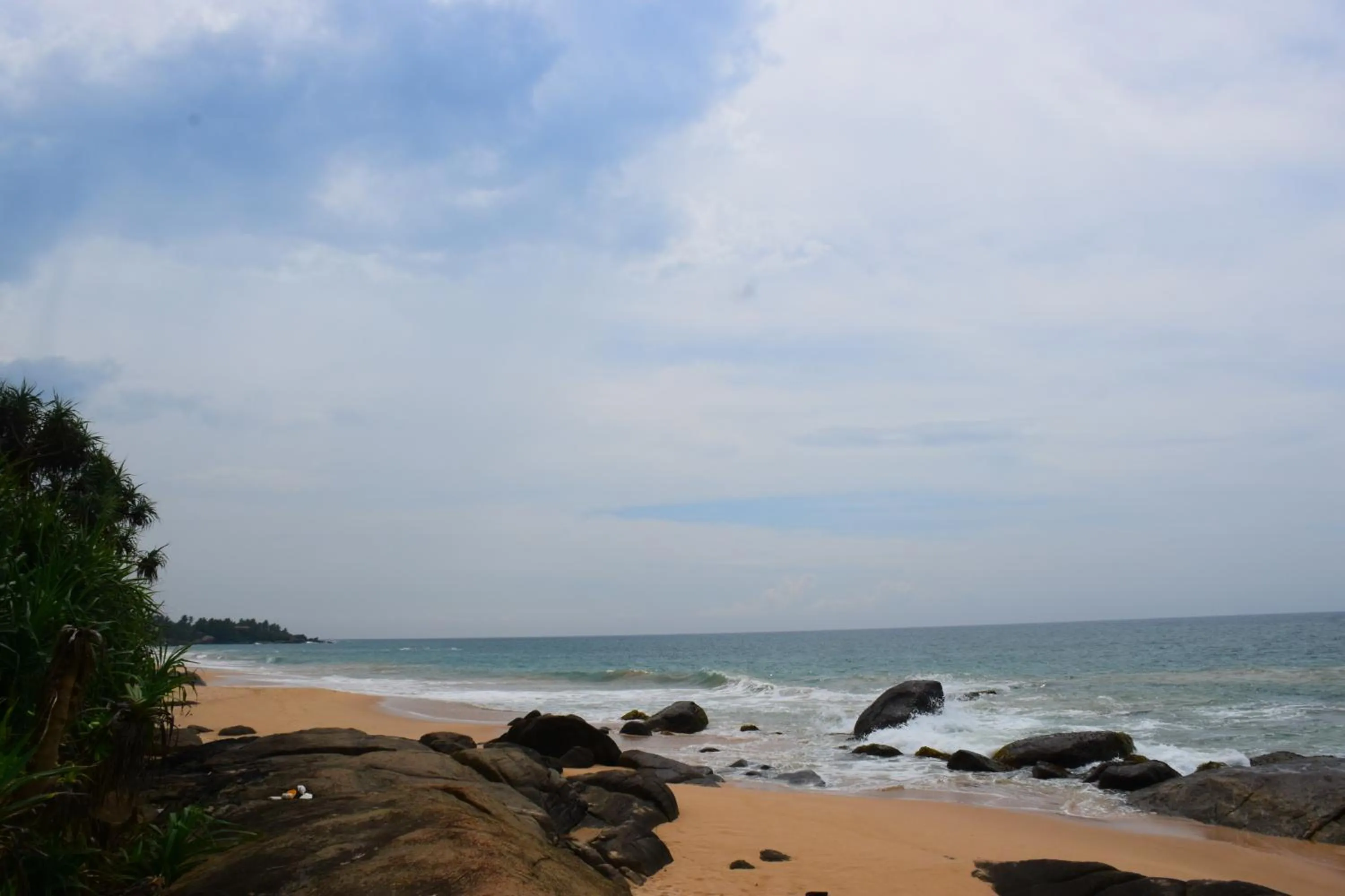 Beach in Ocean Caves, Balapitiya