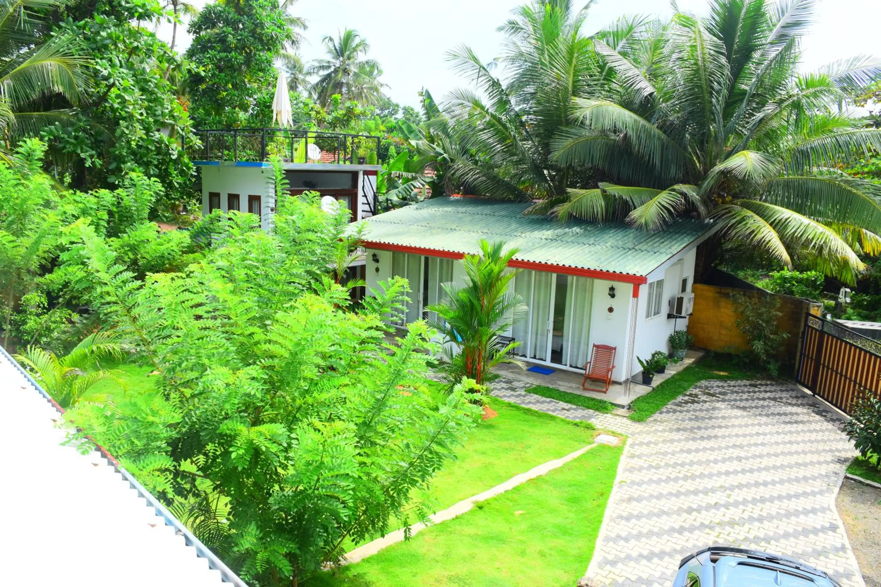 Garden in Ocean Caves, Balapitiya