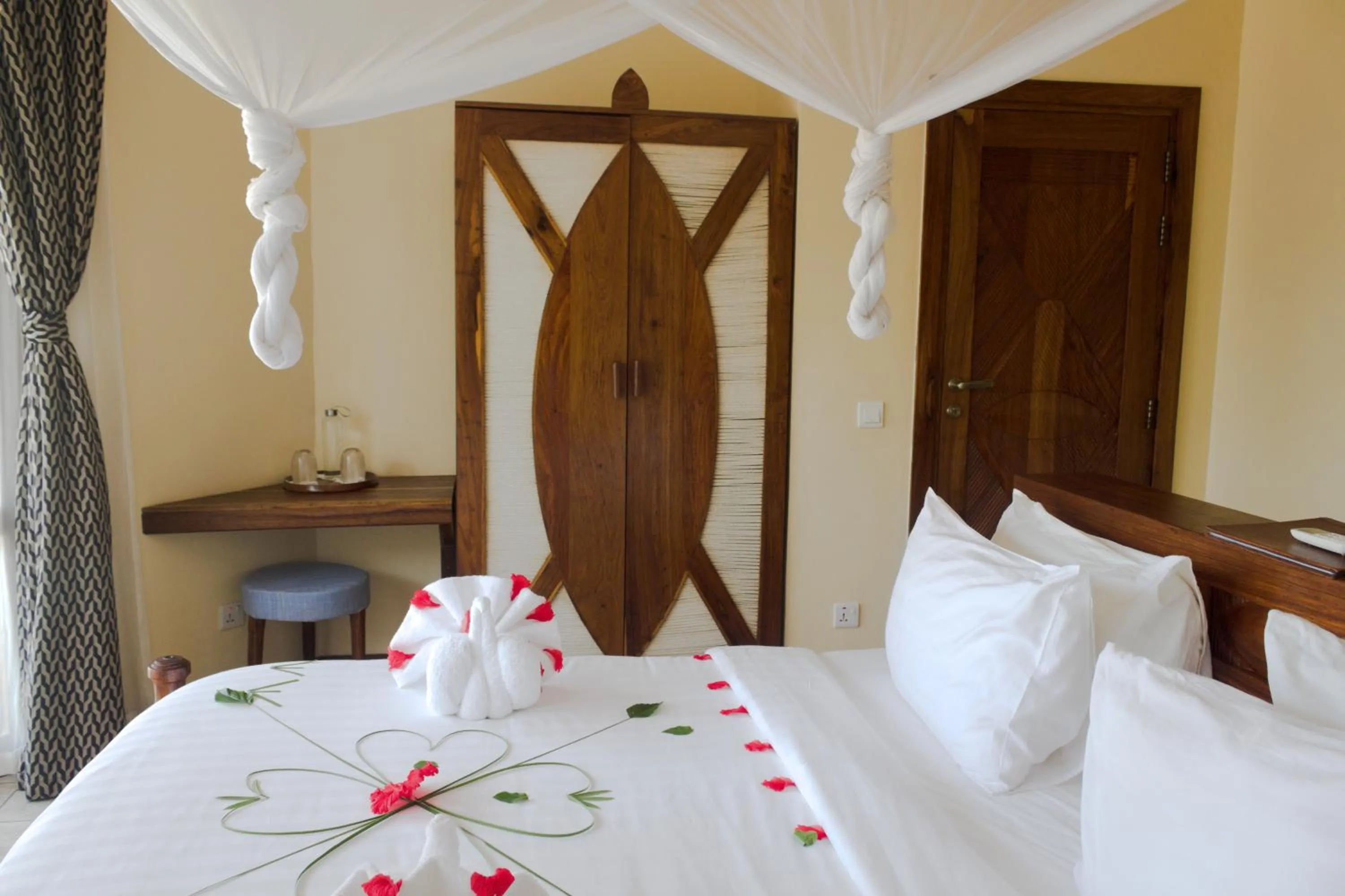 Bed in Zanziblue Boutique Villas