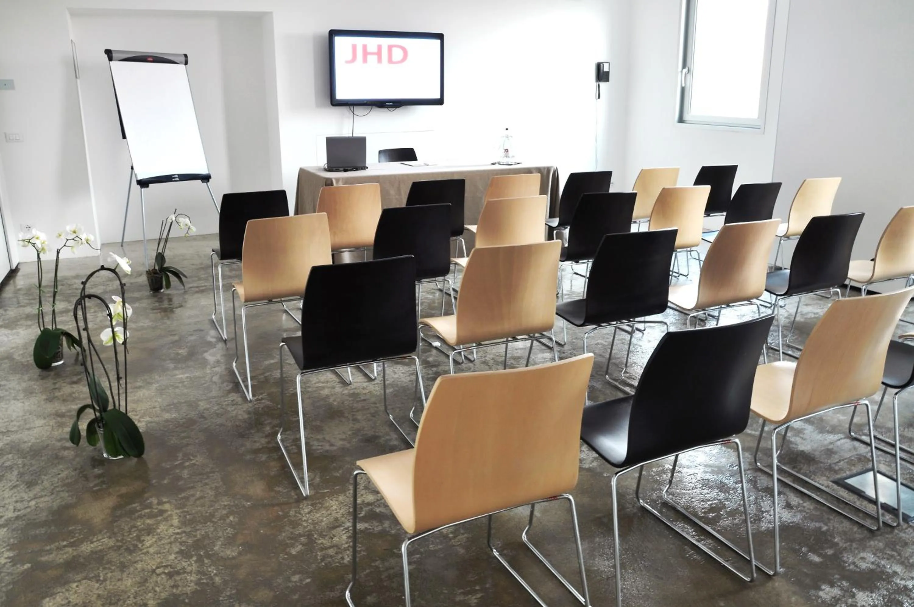 Business facilities in Aiden by Best Western JHD Dunant Hotel