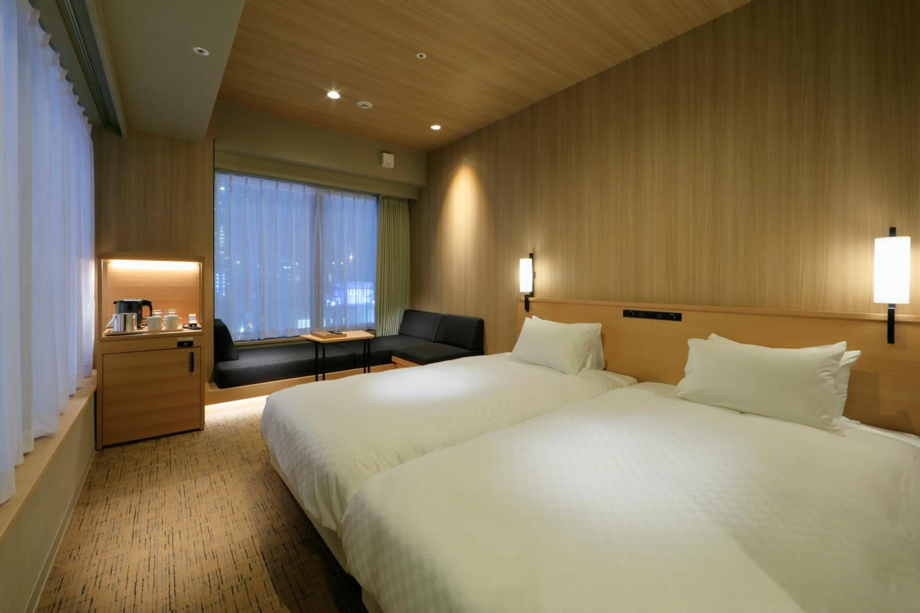 Bed in Candeo Hotels Kobe Tor Road