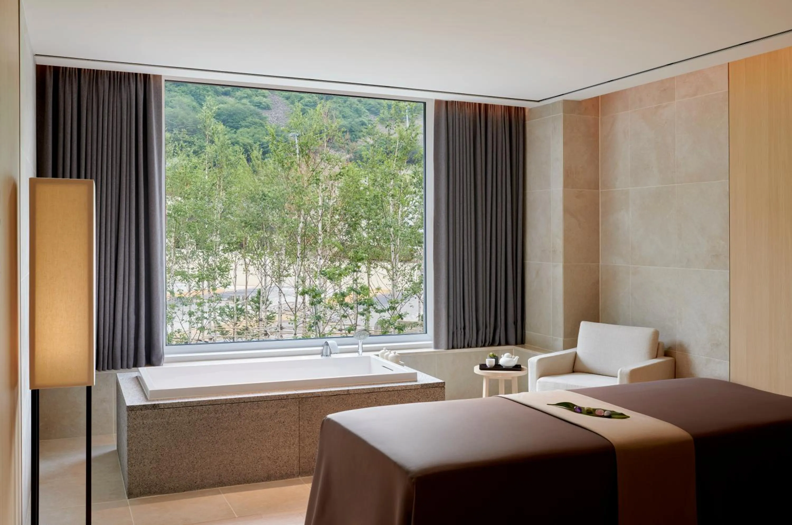 Massage, Bed in PARK ROCHE Resort & Wellness