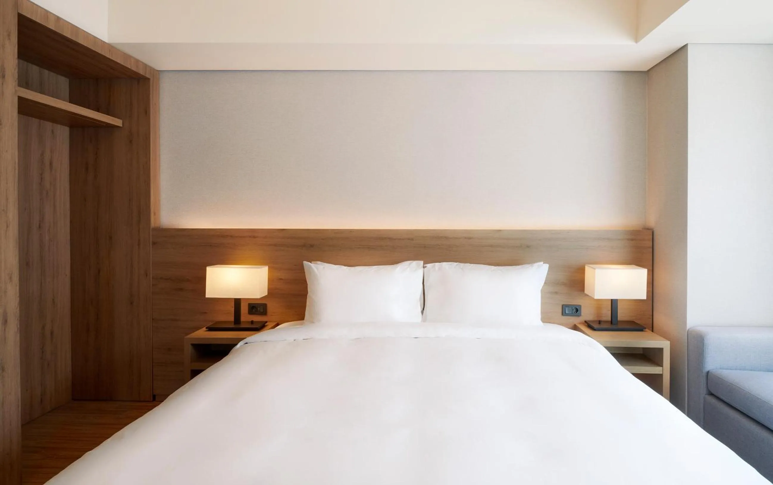 Bed in PARK ROCHE Resort & Wellness