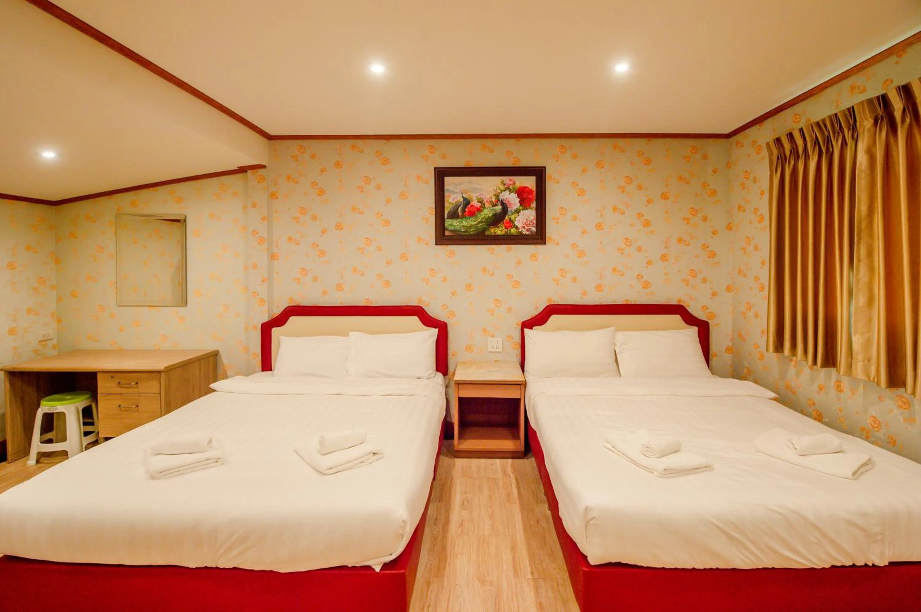 Bed in Golden Dragon Kanchanaburi