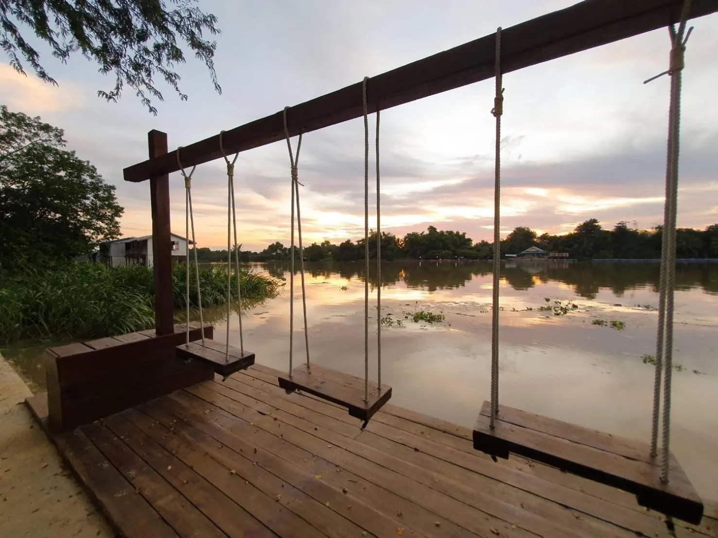 Patio in Golden Dragon Kanchanaburi