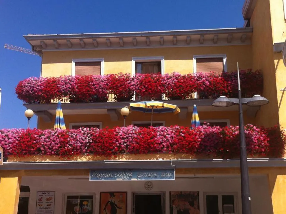 Facade/entrance in Hotel Al Mare