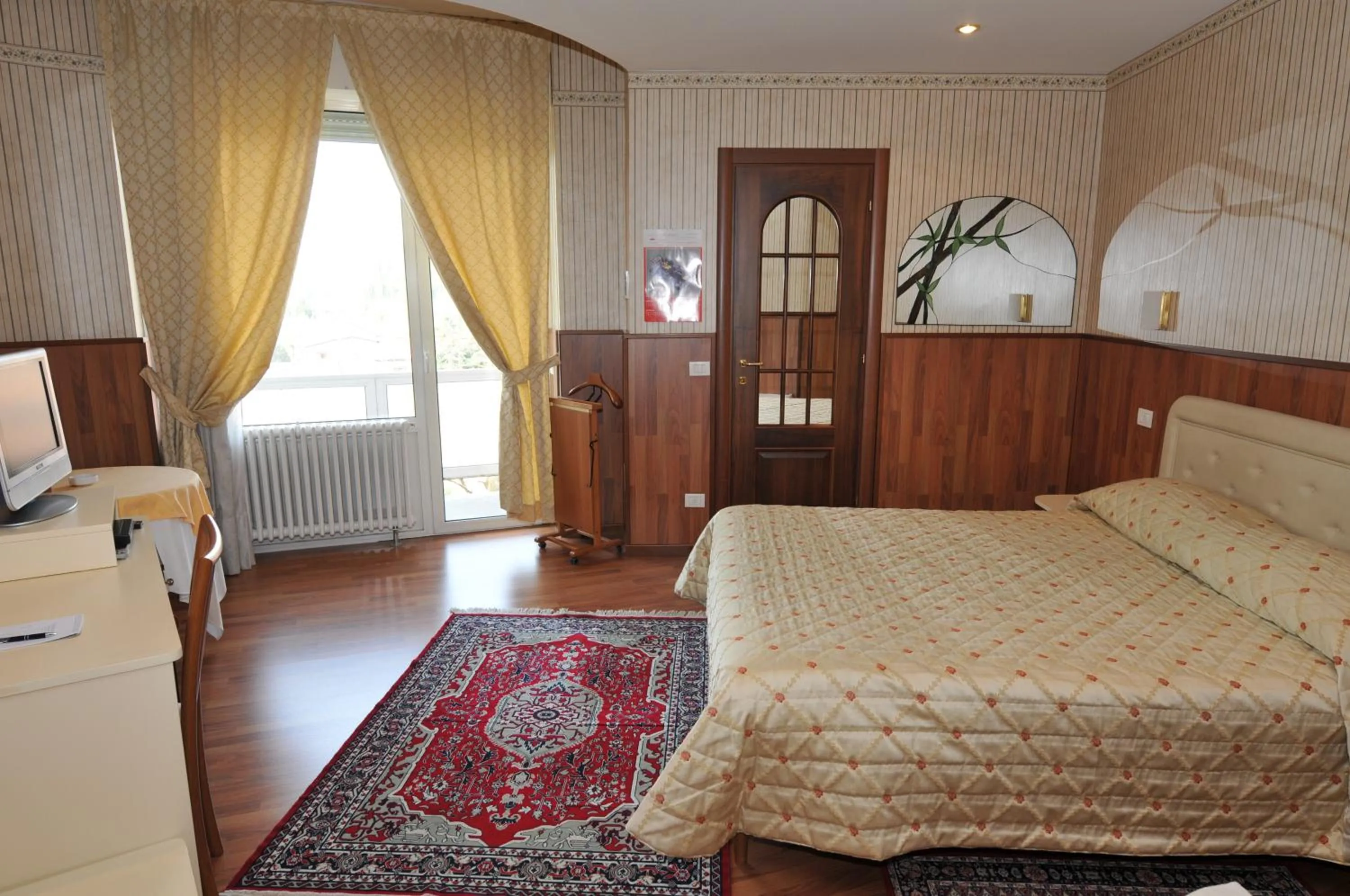 Photo of the whole room, Bed in Hotel Fossati