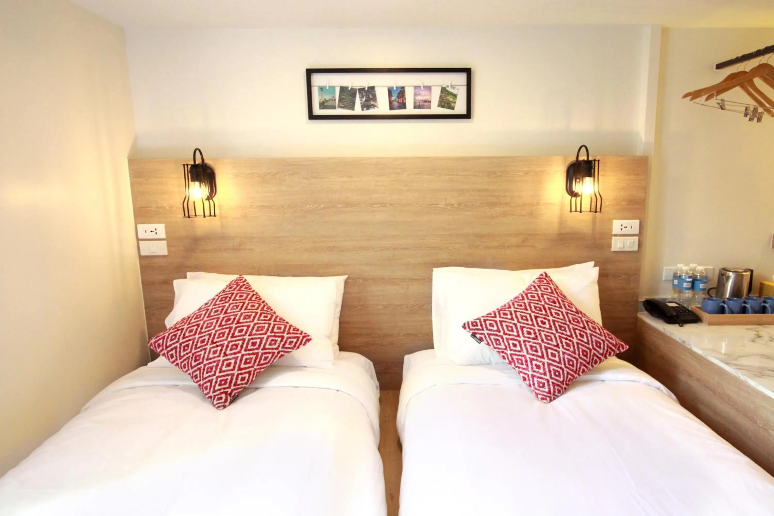 Bedroom, Bed in Lub d Manila Makati - Central Makati, Near Nightlife