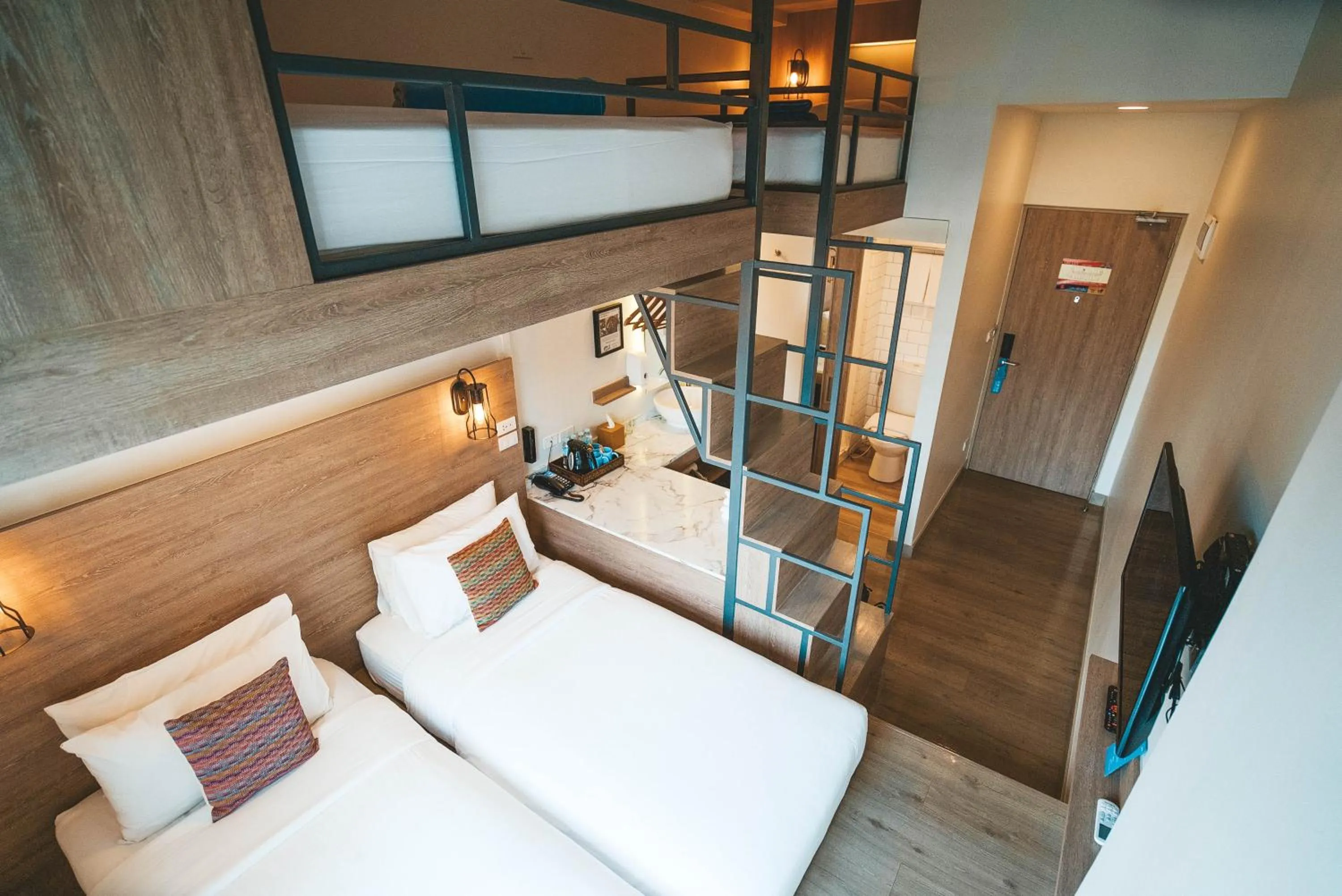 Photo of the whole room, Bed in Lub d Manila Makati - Central Makati, Near Nightlife