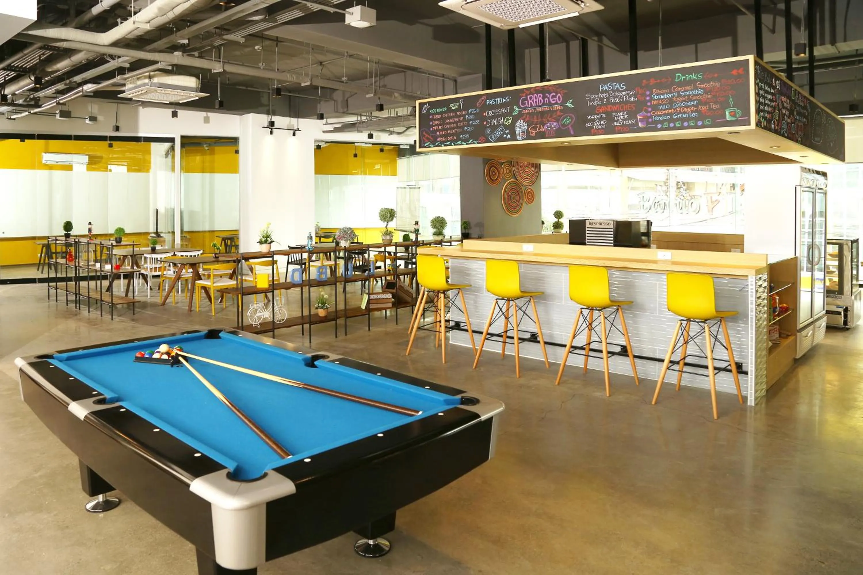 Restaurant/places to eat in Lub d Manila Makati - Central Makati, Near Nightlife