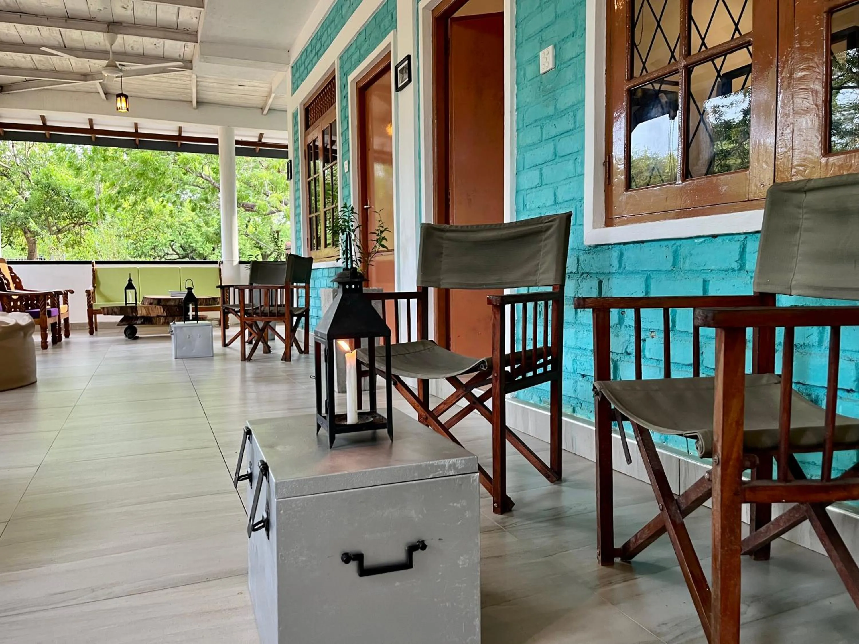 Living room in Funky Leopard Safari Lodge Bordering Yala National Park