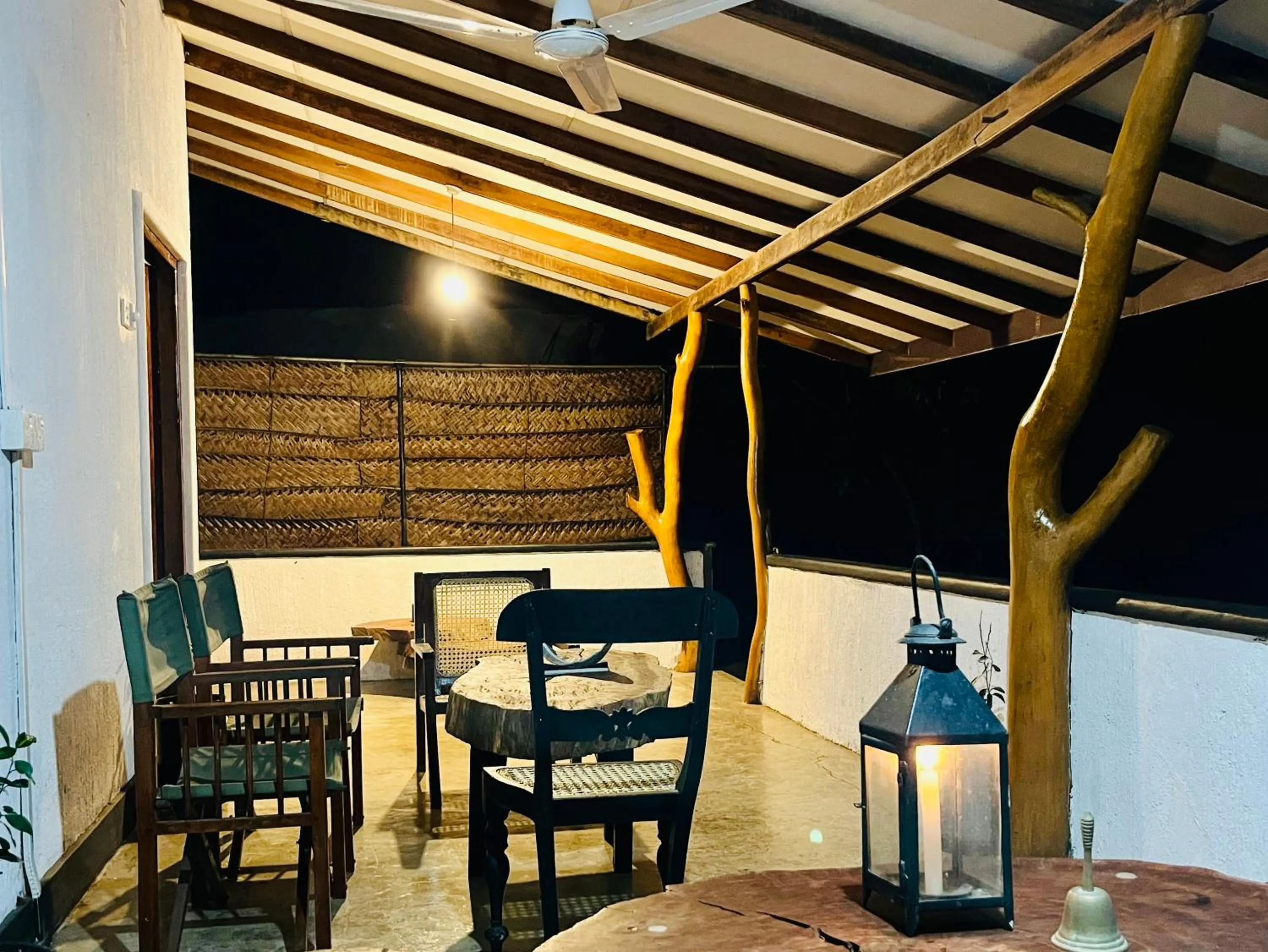 Patio in Funky Leopard Safari Lodge Bordering Yala National Park