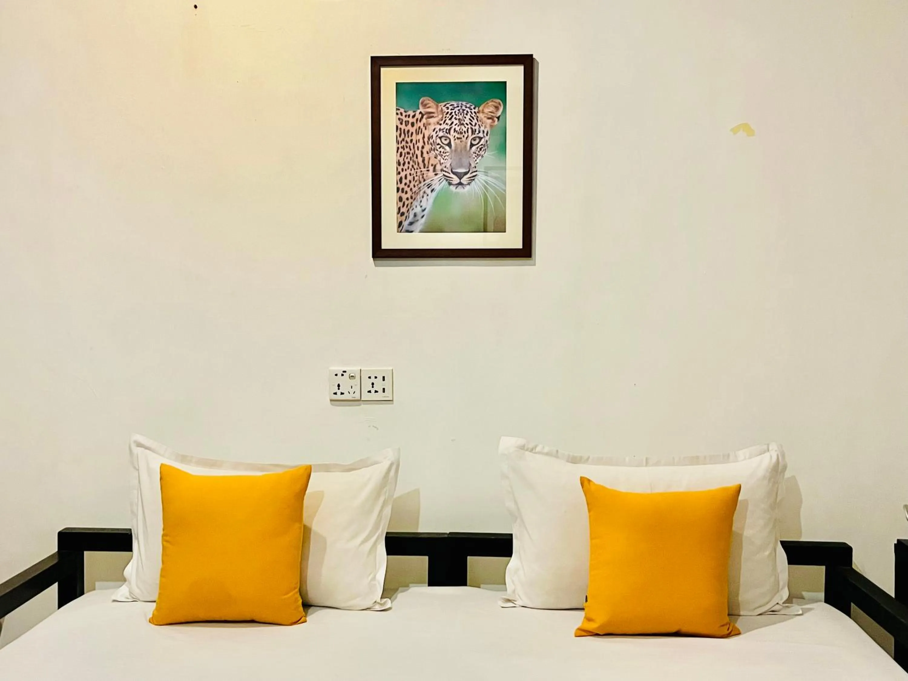 Bedroom, Bed in Funky Leopard Safari Lodge Bordering Yala National Park