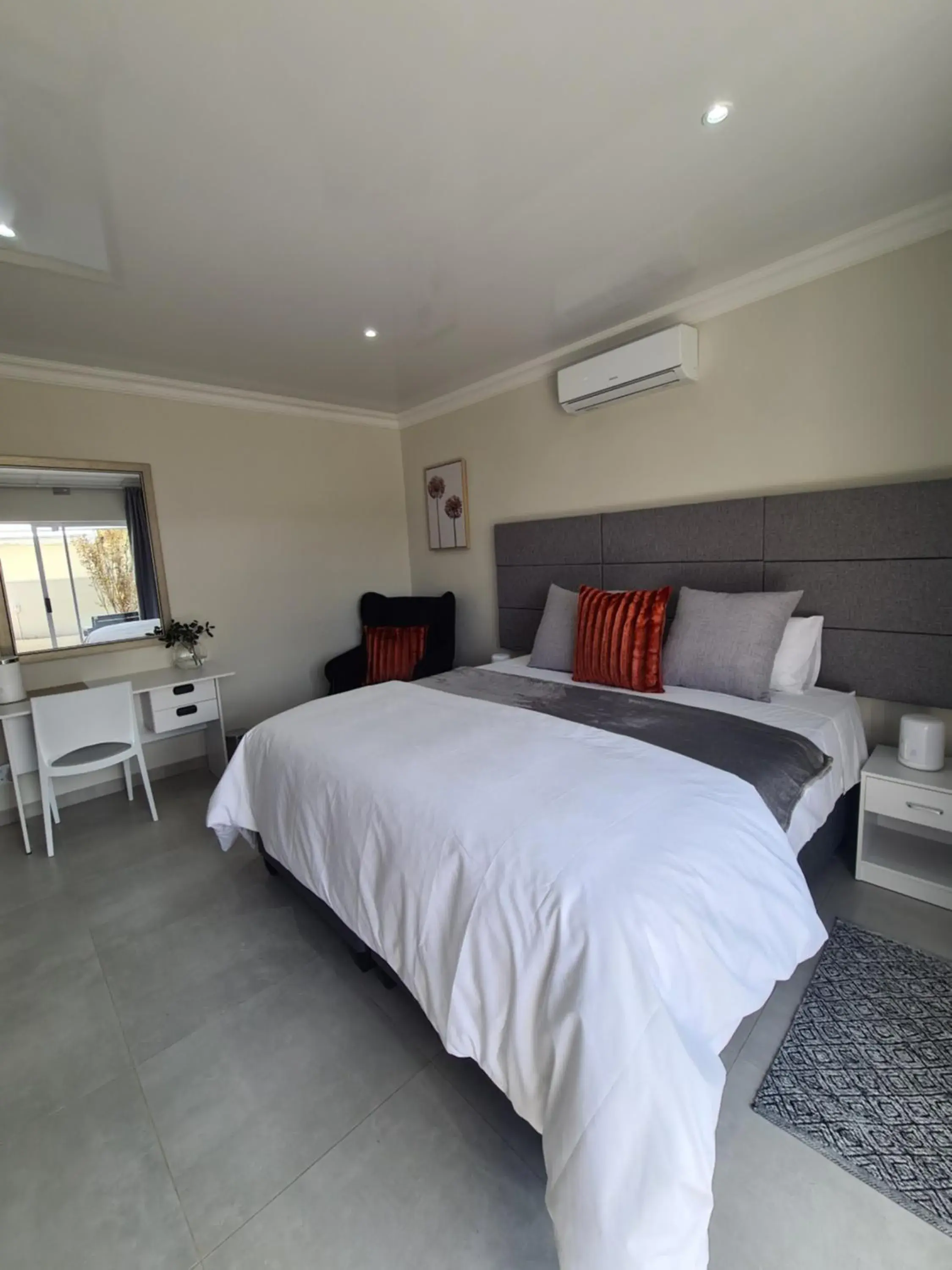 Standard Double or Twin Room with Garden View in Lion Lodge Standard Double or Twin Room with Garden View in Lion Lodge