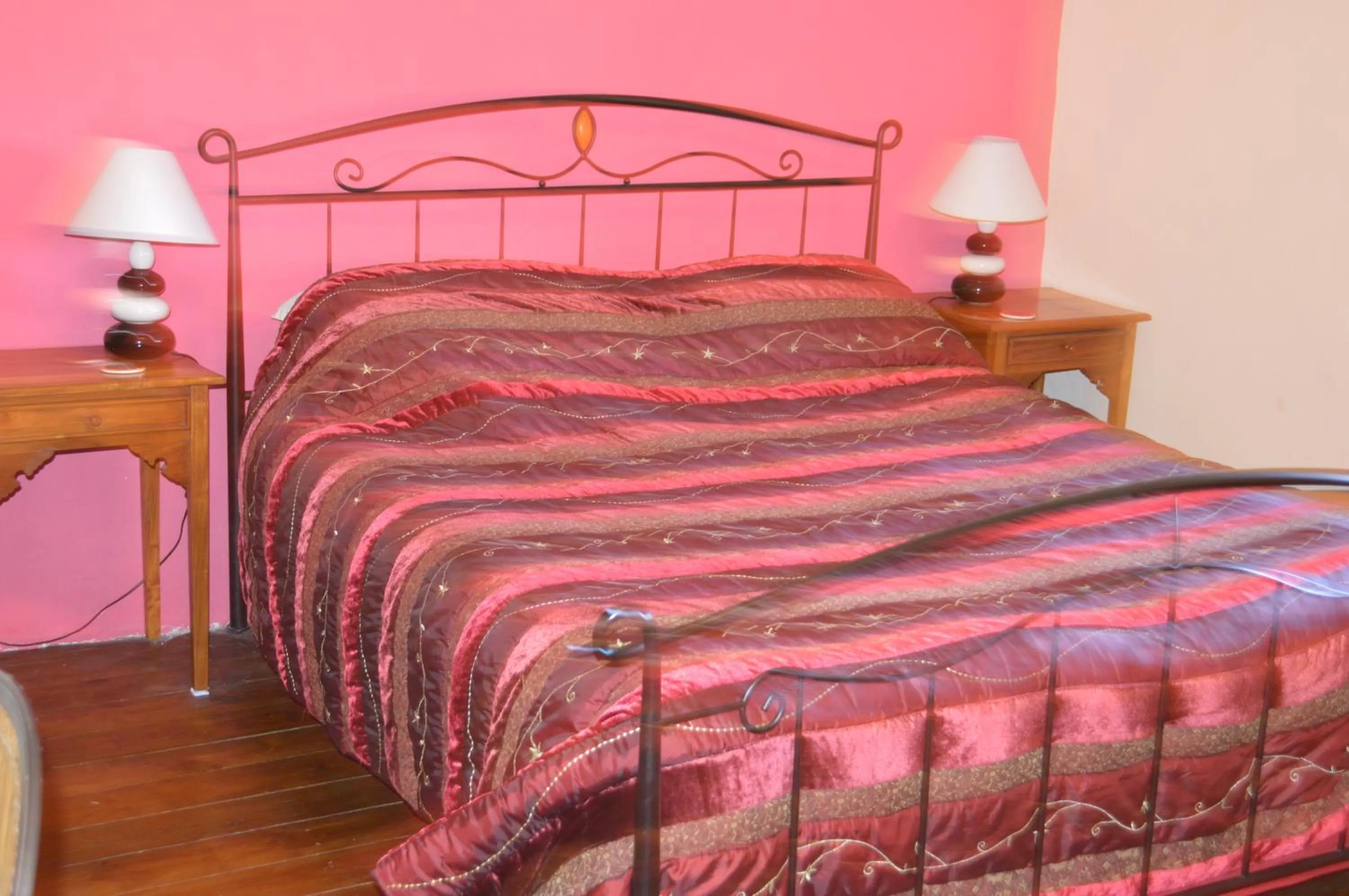 Photo of the whole room, Bed in Villa Lafabregue