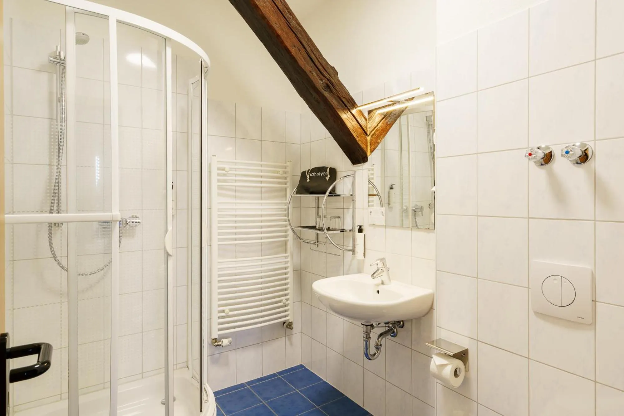 Shower in Hotel Waren-Alte Warener Zeitung