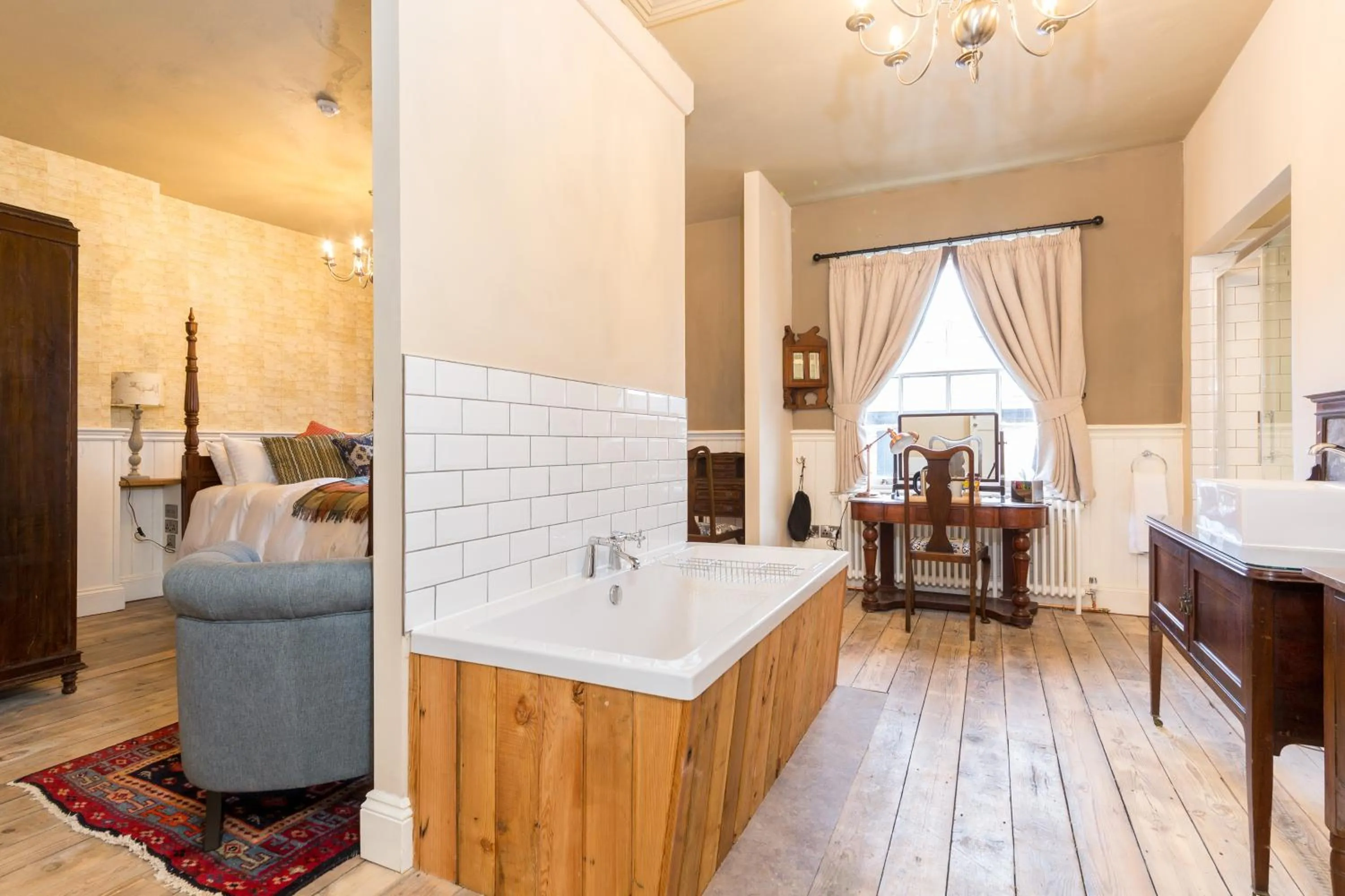 Bed in The Bull Hotel